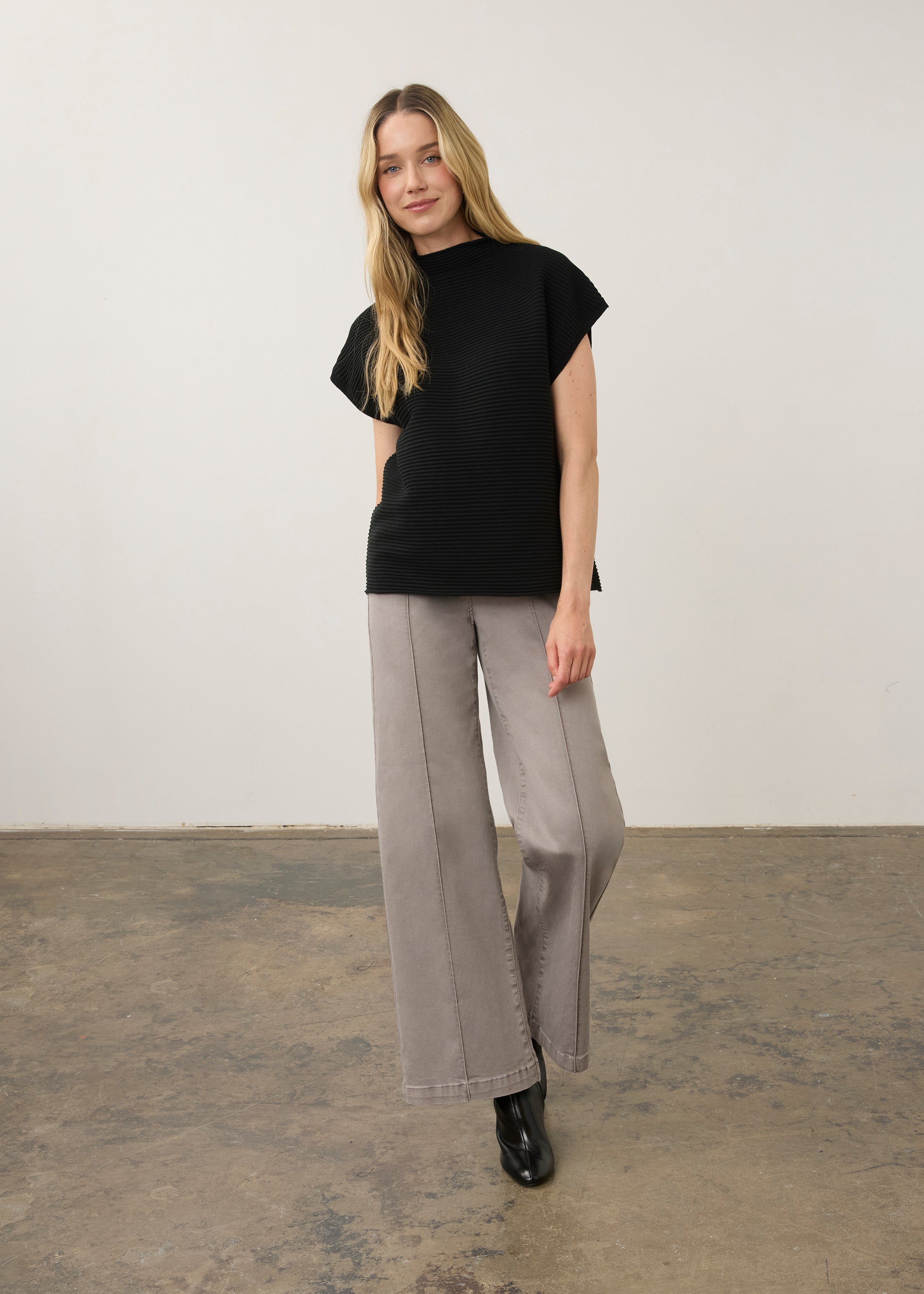 FDJ Ottoman Cap Sleeve Sweater - Black