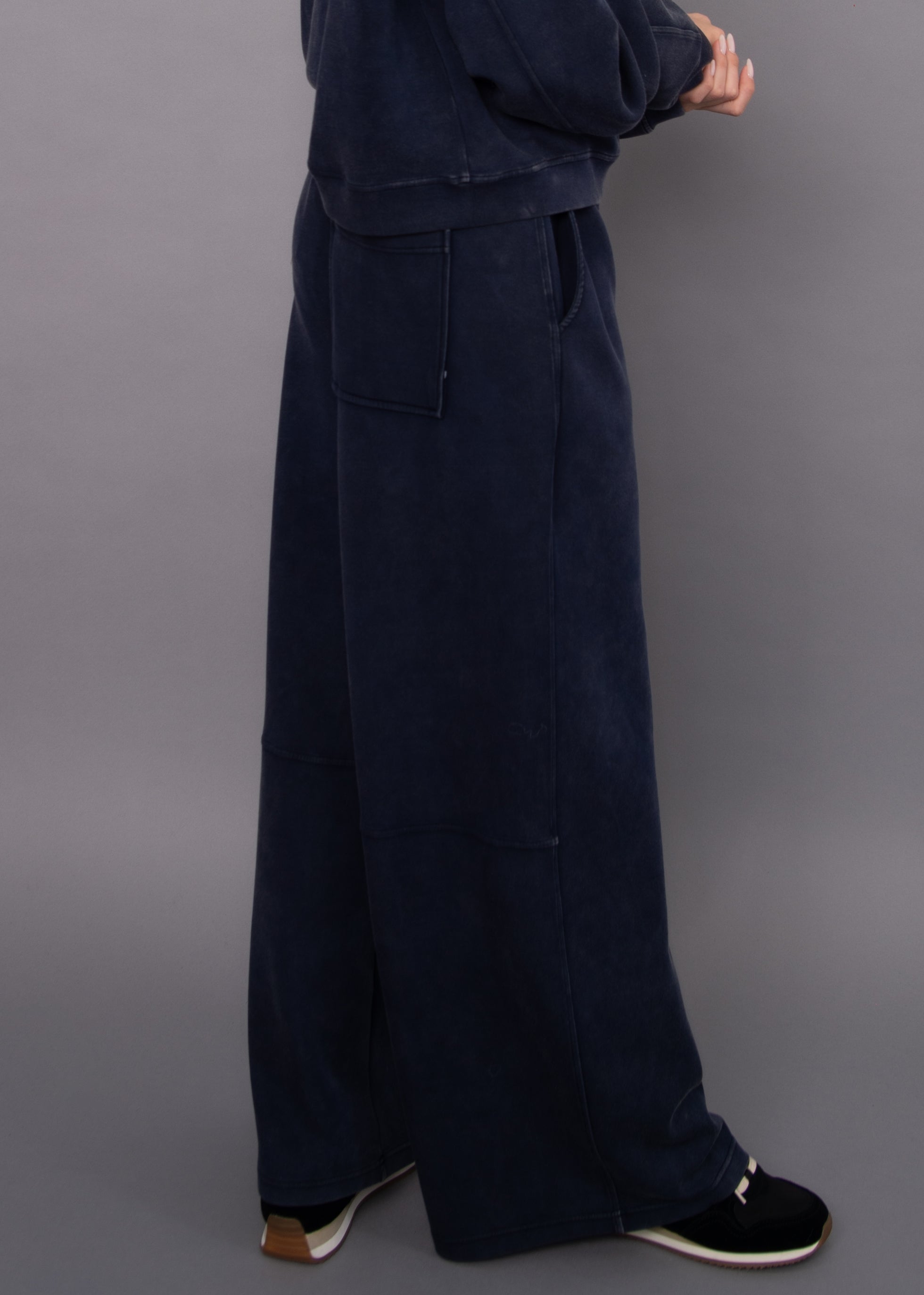 RD Phyllis Mineral Wash Soft Knit Pant - True Navy