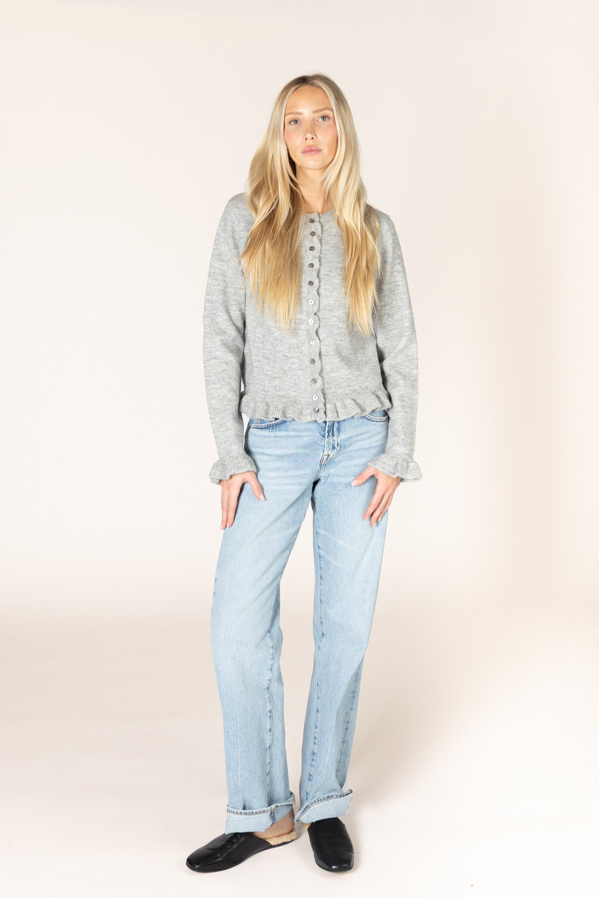 Lyla & Luxe Annora Ruffle Cardi - Sterling