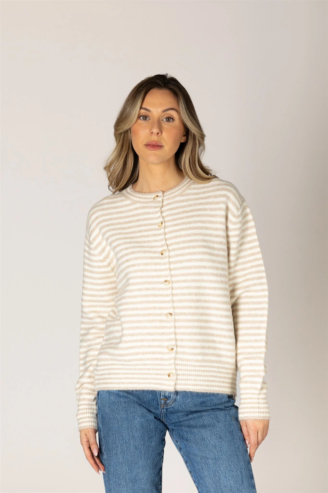 Lyla & Luxe Avril Cardi - Off White/Beige