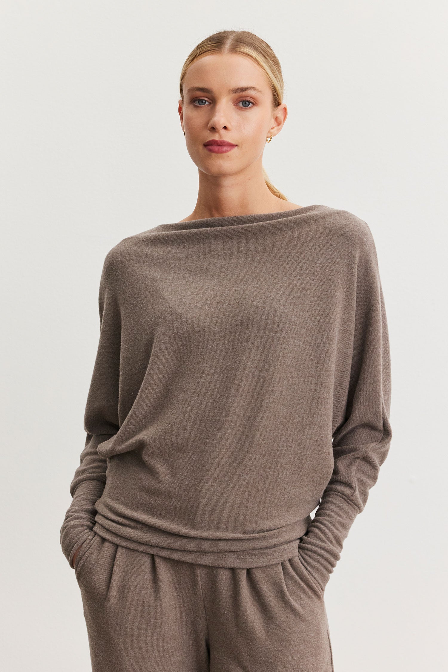 Velvet Kashmir Knit Top - Mocha