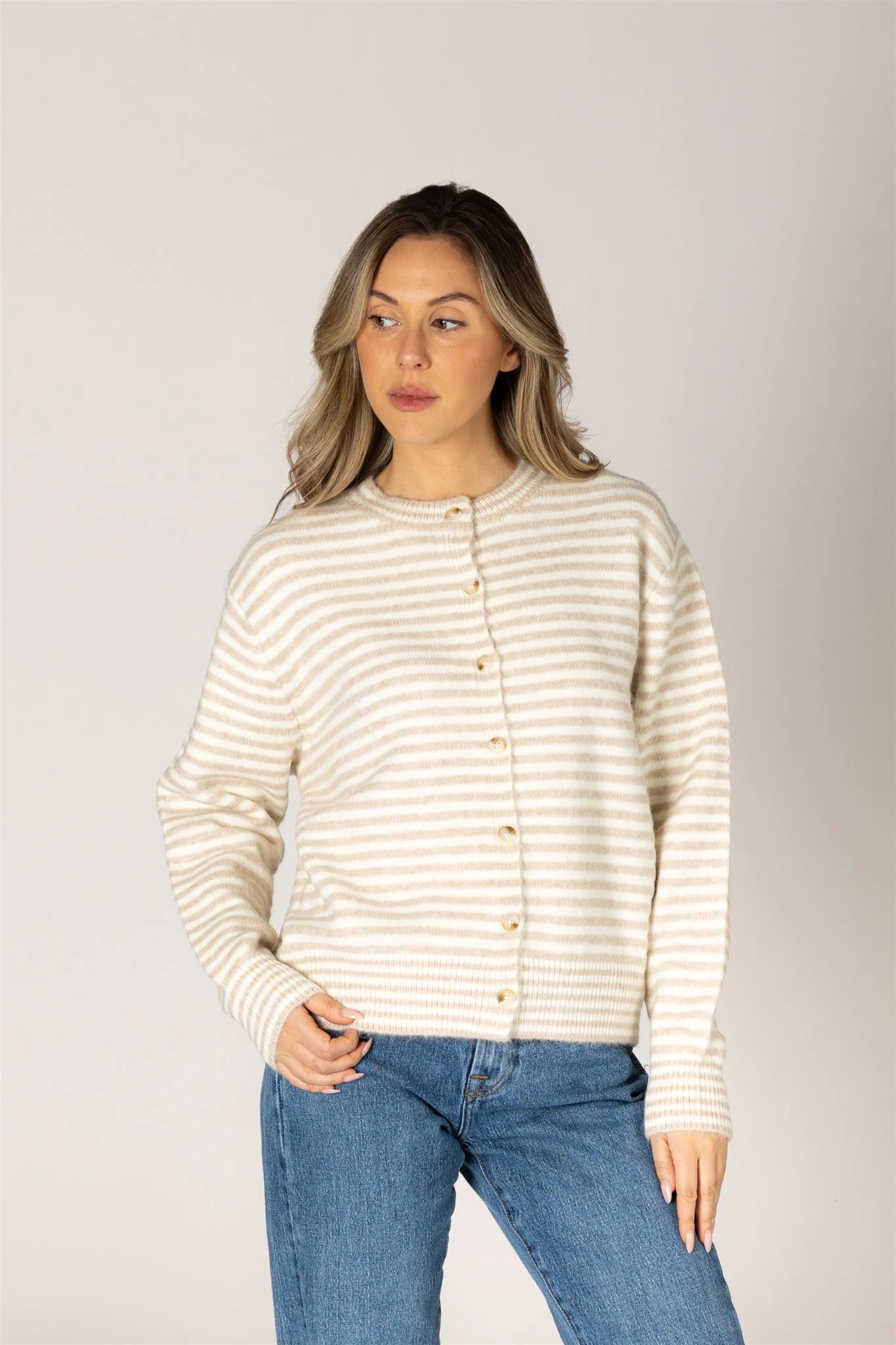 Lyla & Luxe Avril Cardi - Off White/Beige