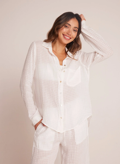 Bella Dahl Oversized Pocket Button-Down - White Clothing - Tops - Shirts - Blouses - Blouses Top Price by Bella Dahl | Grace the Boutique