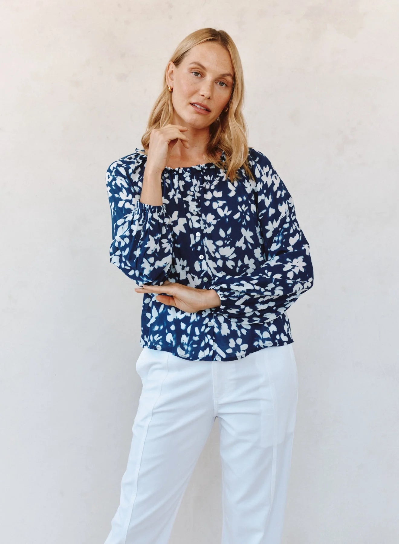Bella Dahl Ruffle Neck Raglan Buttondown - Indigo Bloom Print