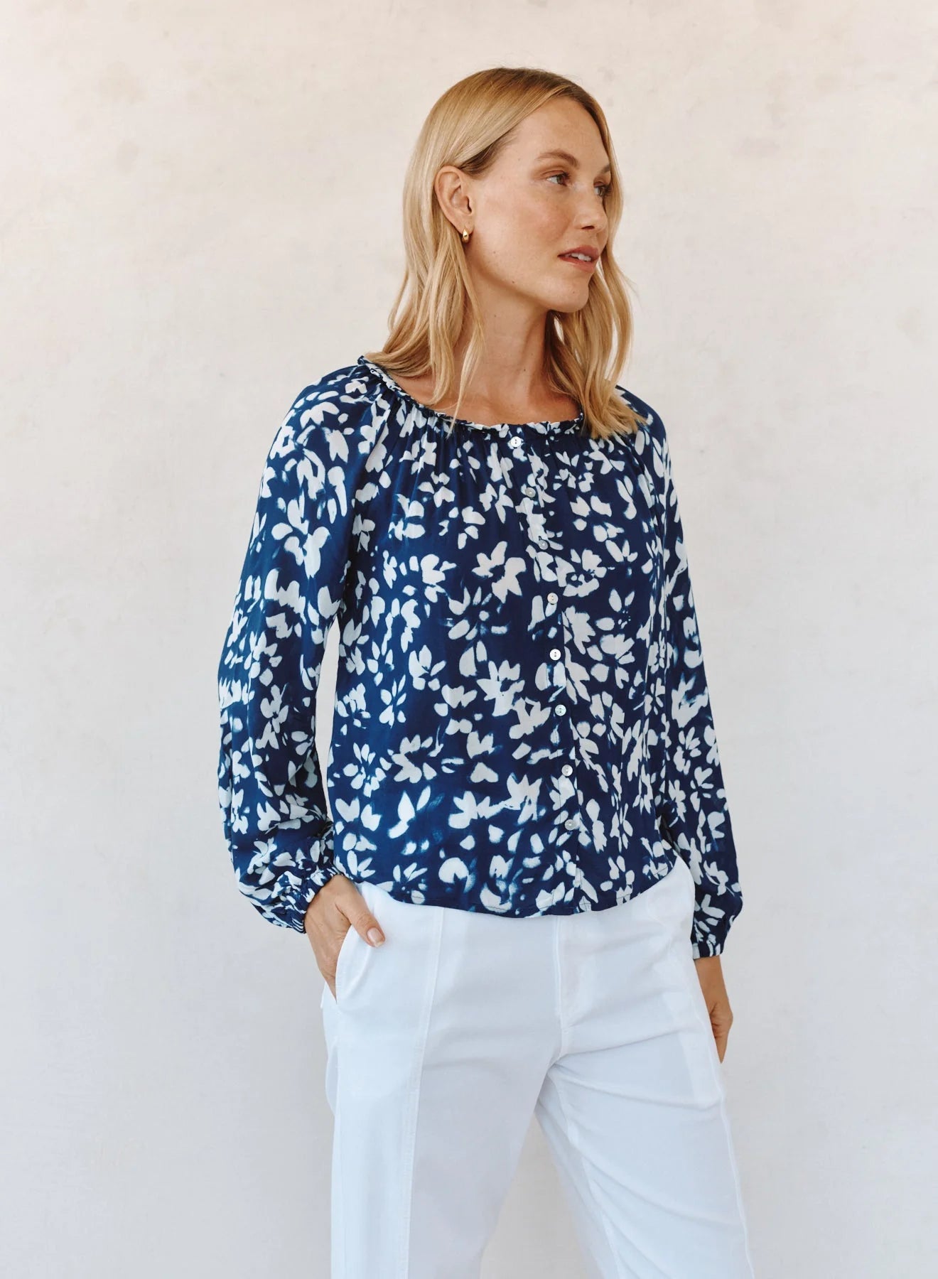 Bella Dahl Ruffle Neck Raglan Buttondown - Indigo Bloom Print