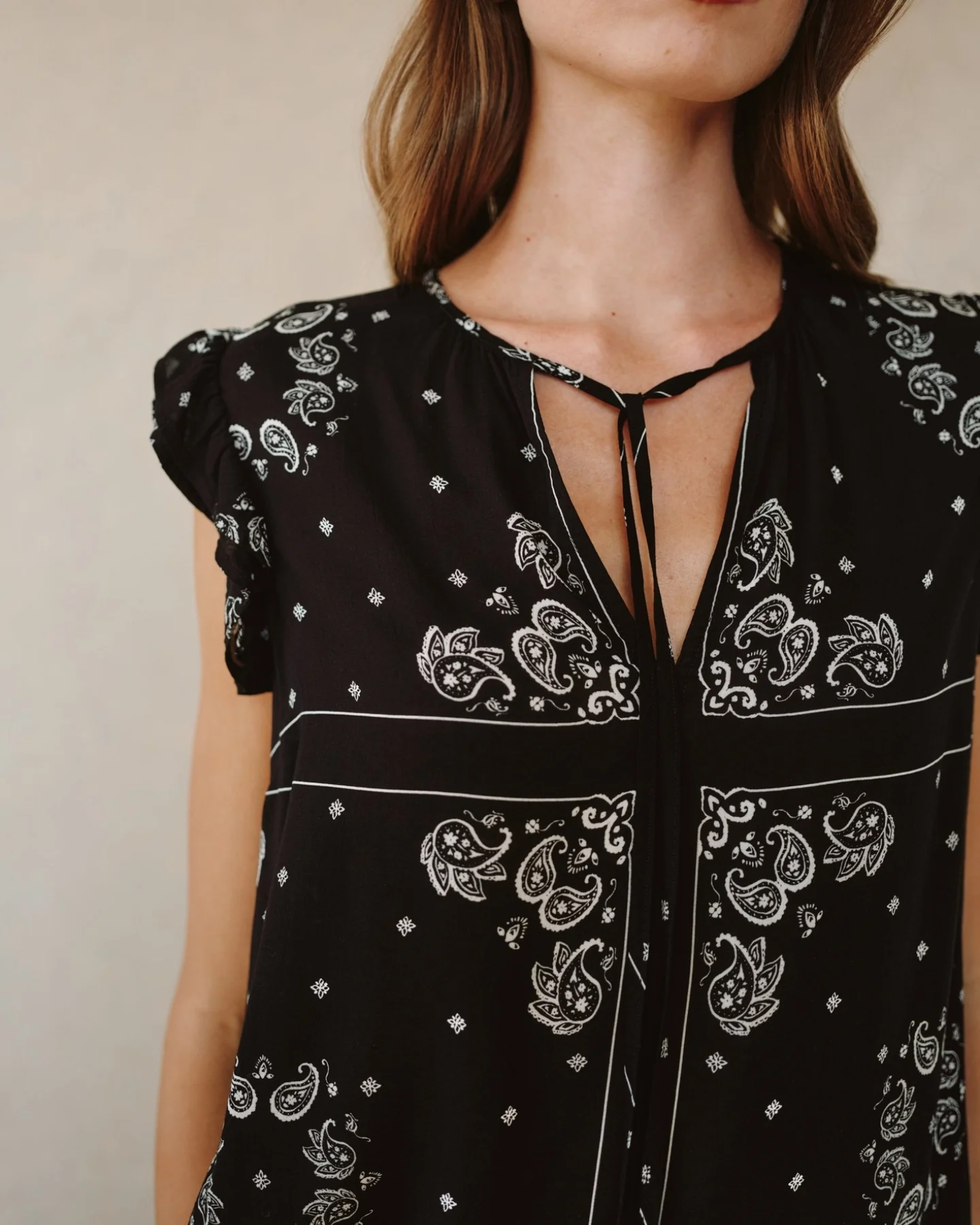 Bella Dahl Ruffle Sleeve Tie Neck - Bandana Print