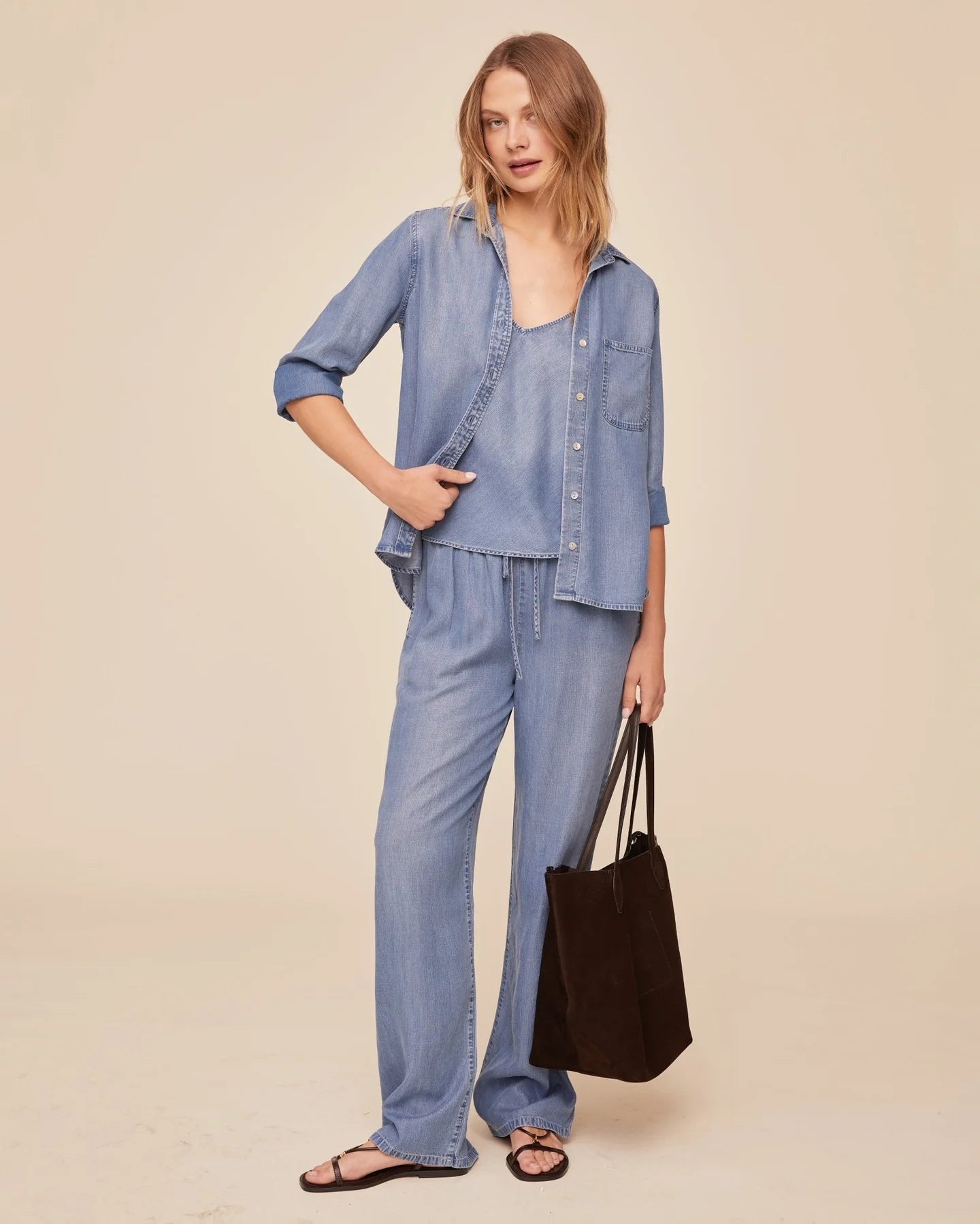 Bella Dahl Shirt Tail Buttondown - Indigo Harbour