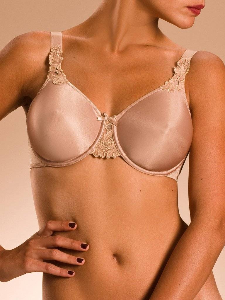 Chantelle Hedona Moulded Underwire Bra nude 36B Lingerie - Bras - Basic - Underwired by Chantelle | Grace the Boutique