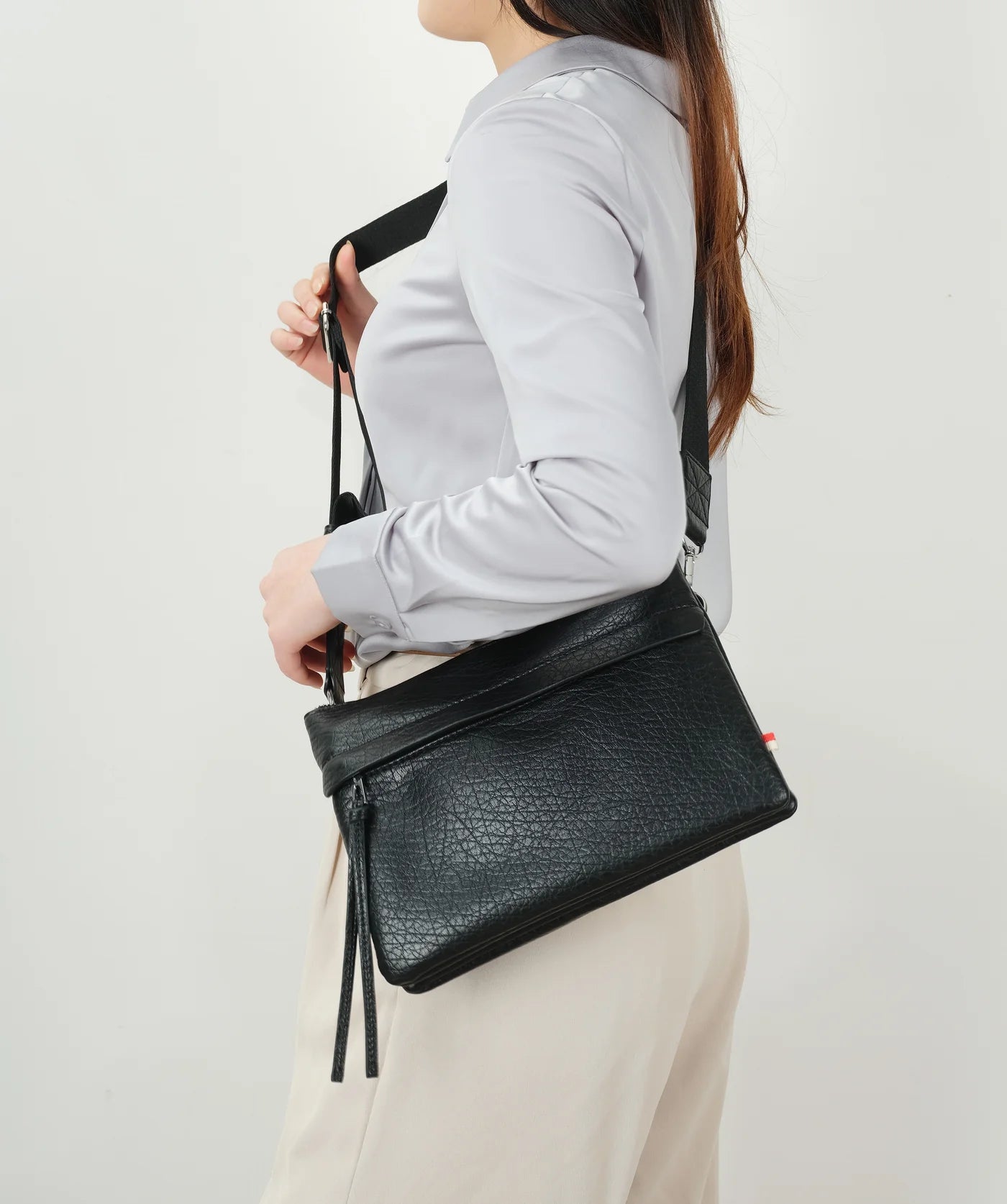 co-lab Charlie Clutch/Crossbody - Black