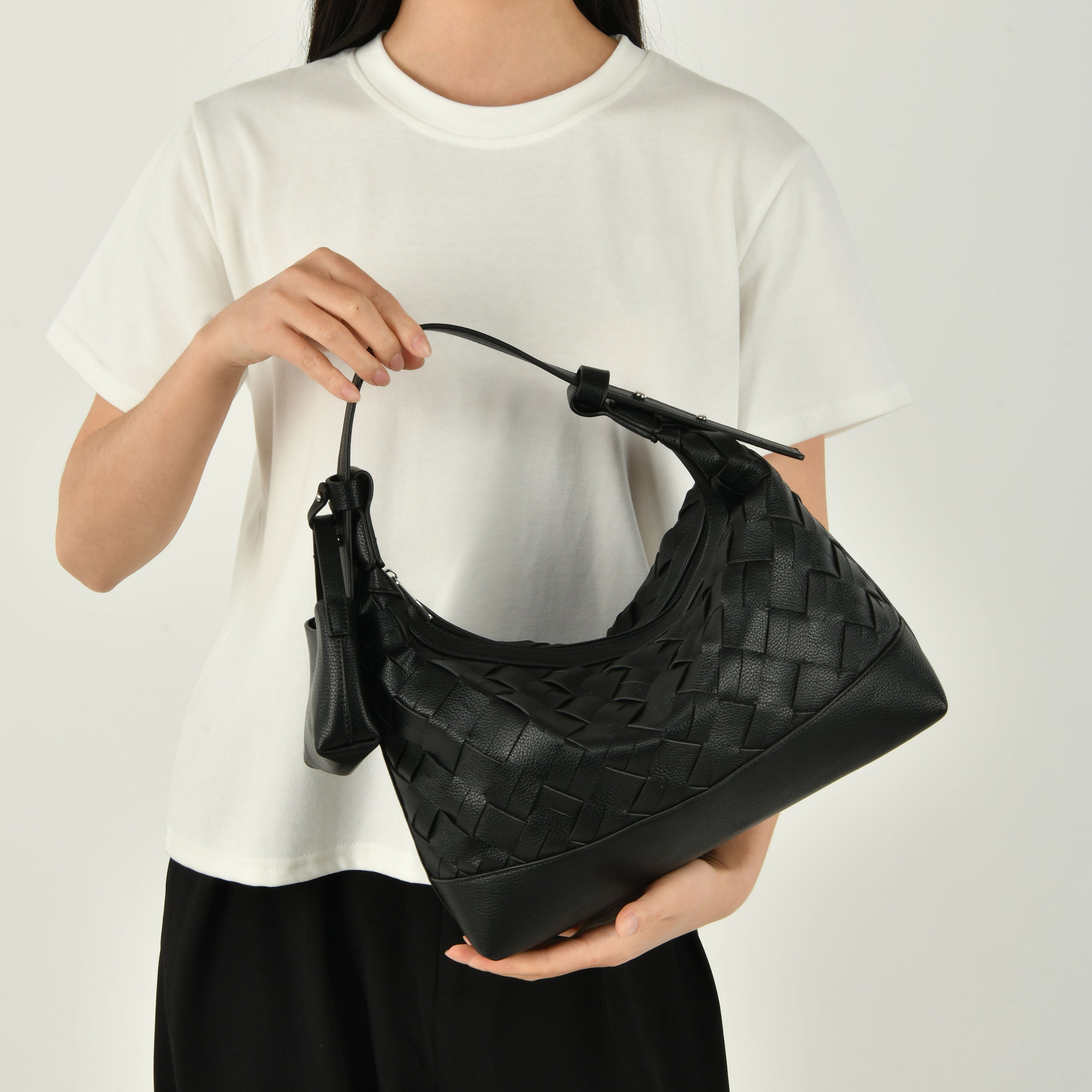 co-lab Gracia Crossbody - Black
