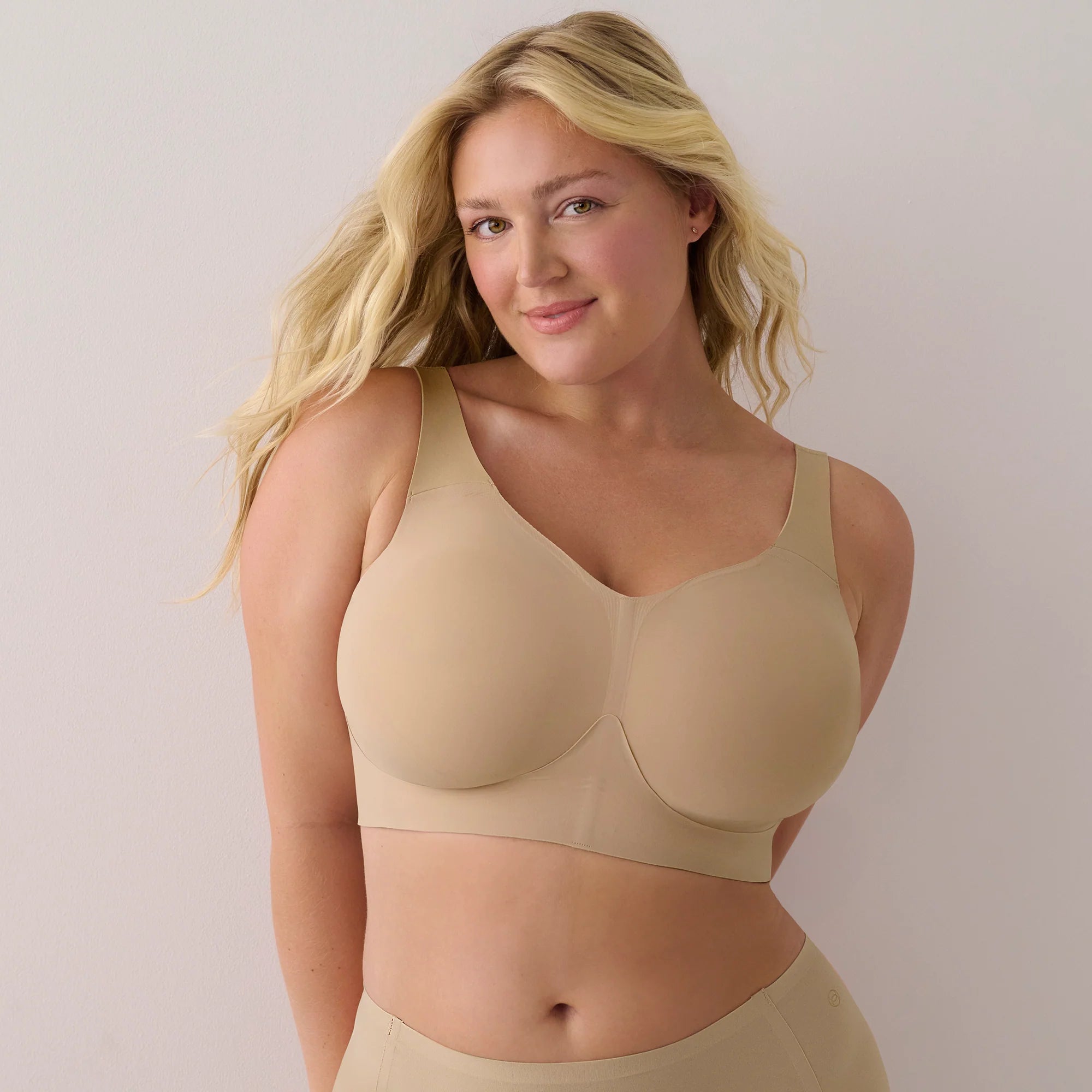 Evelyn & Bobbie The Busty Bra - Sand