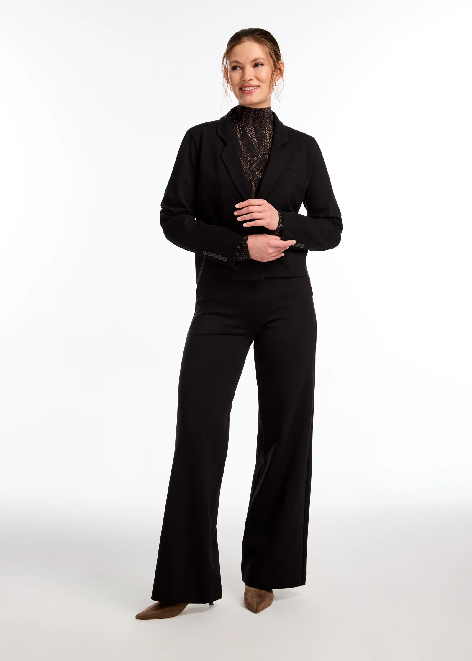 FDJ Cropped Blazer - Black