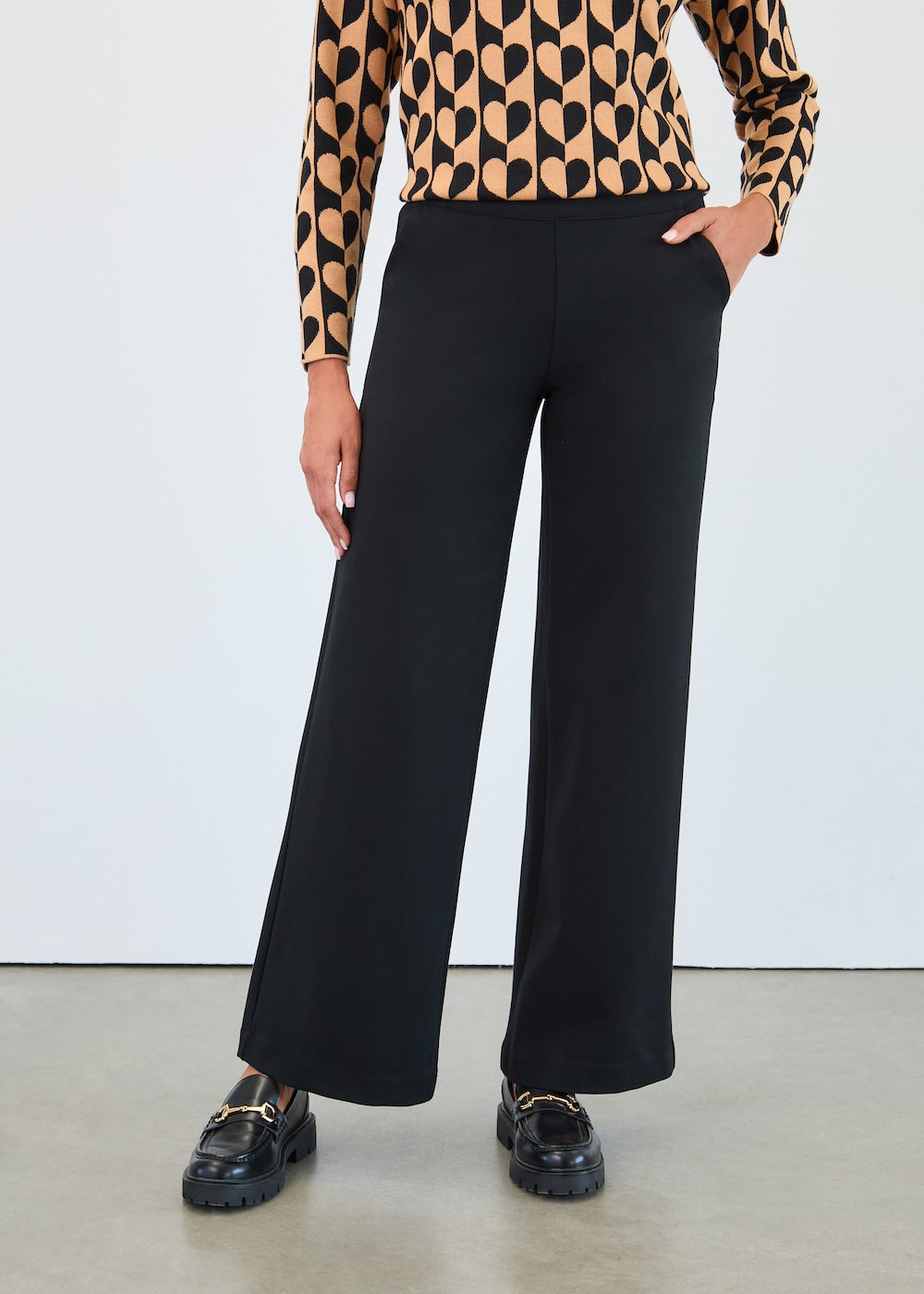 FDJ Pull-On Wide Leg Pant - Black