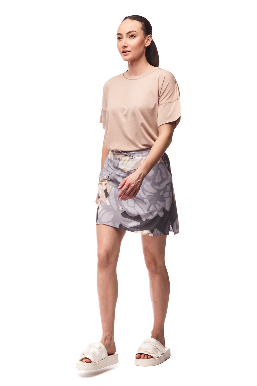 Indyeva Alokaya Skort - Boreal Piwonia Print