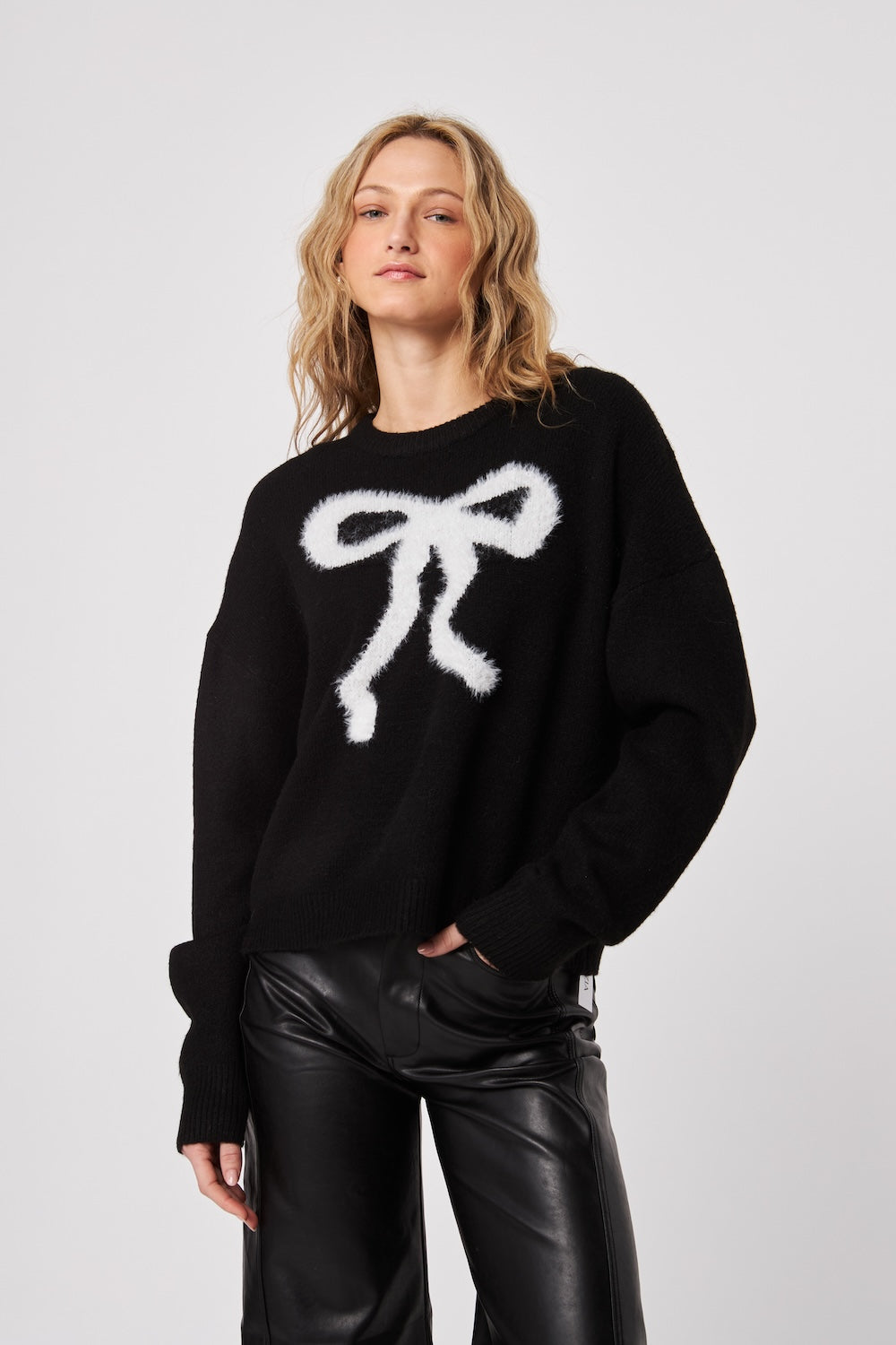 John & Jenn Ambrose Sweater - Blanc de Noir