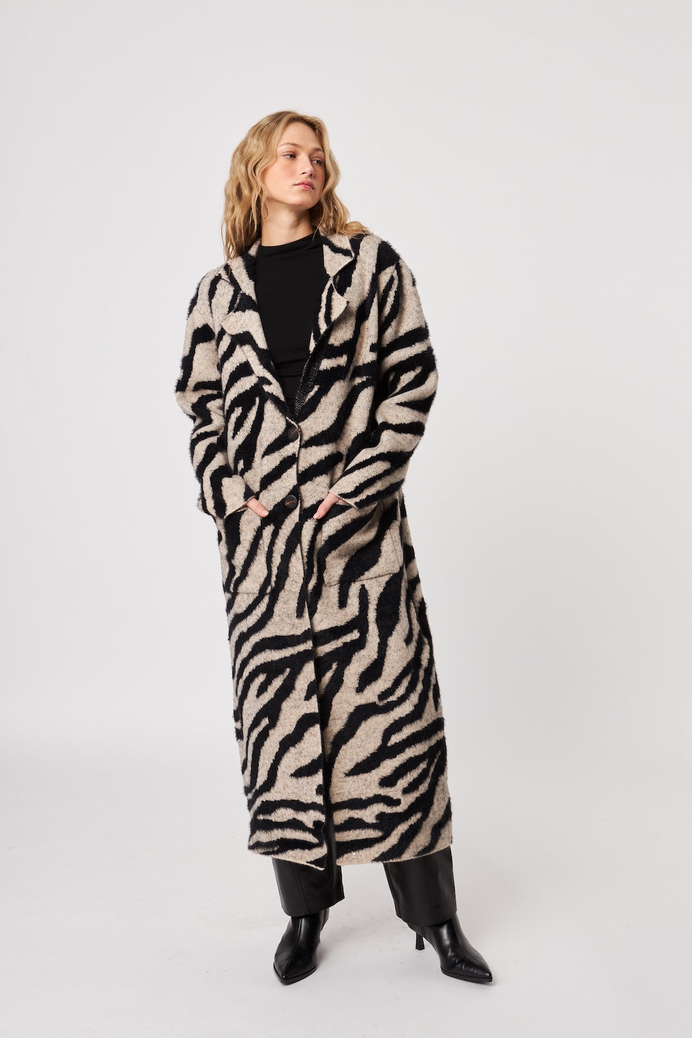 John & Jenn Rashad Cardi - Shadow Zebra
