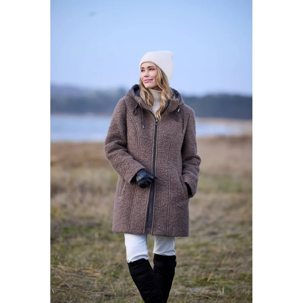 Junge Boucle Jacket - Taupe