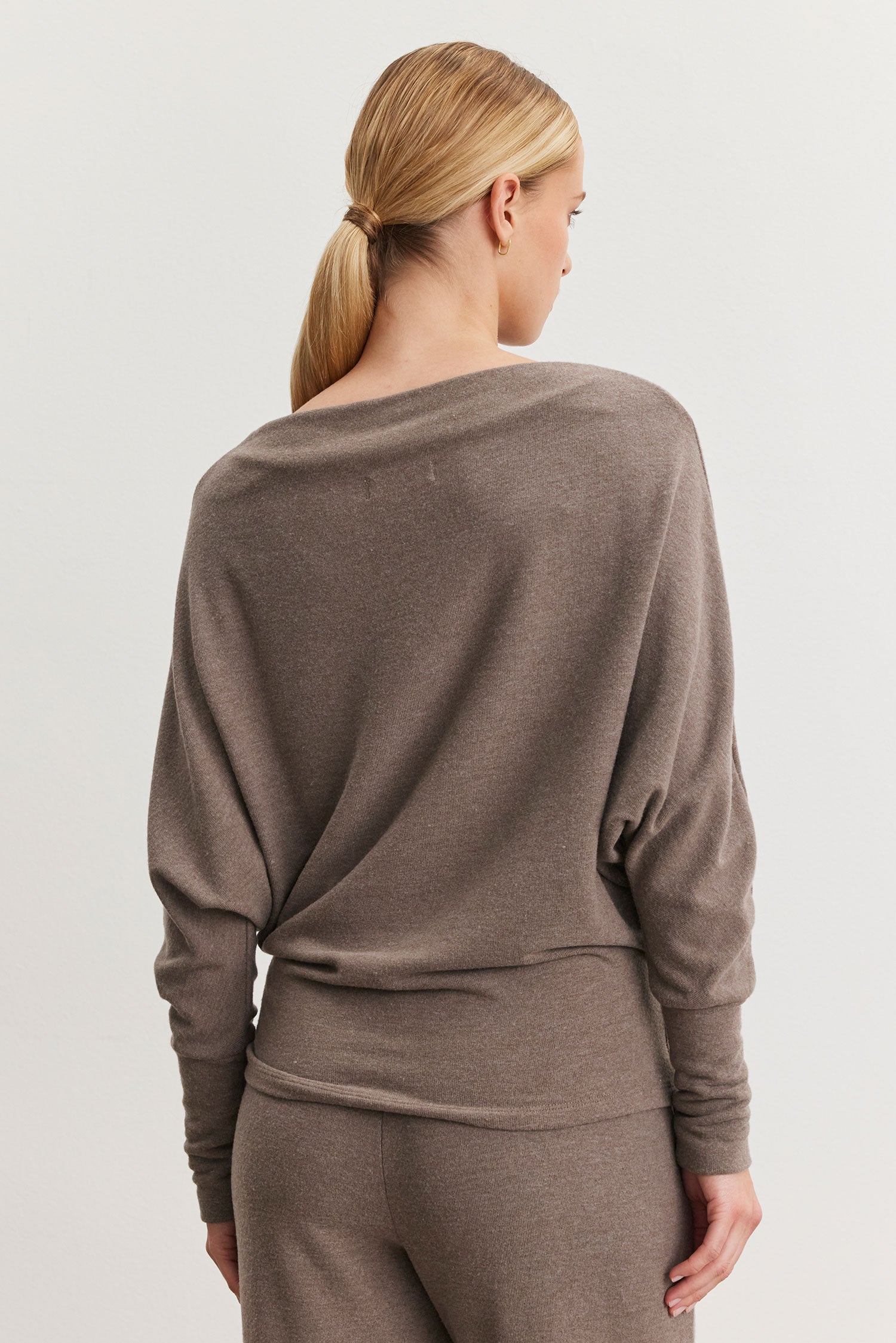 Velvet Kashmir Knit Top - Mocha