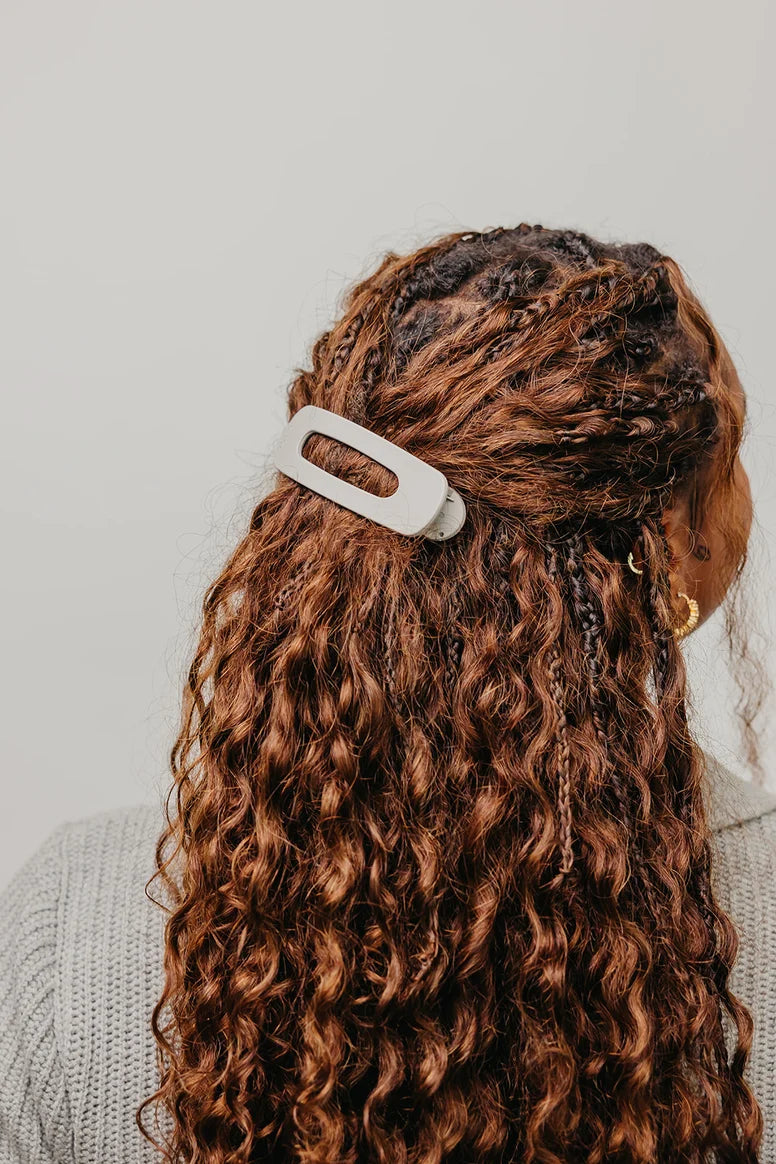 KAXI Flat Everyday Hair Clip - Matte Light Grey