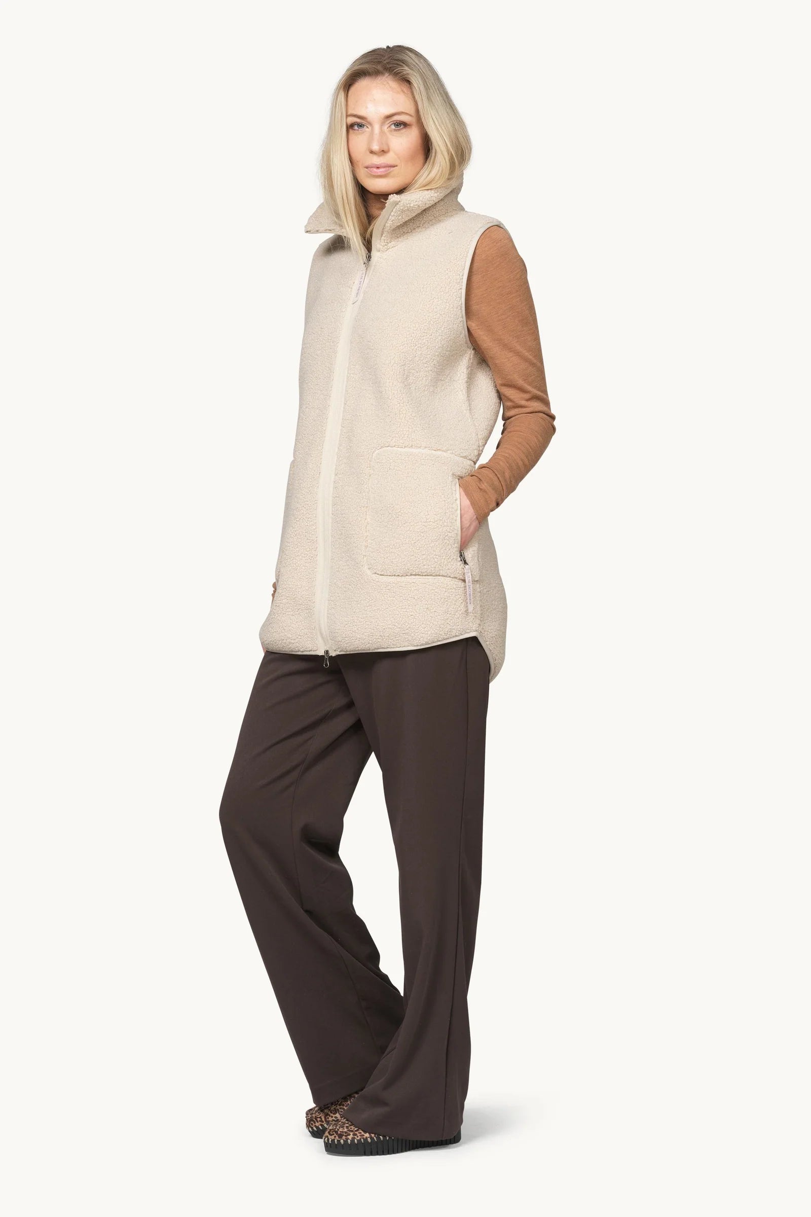 Ilse Jacobsen Long Sherpa Vest - Kit