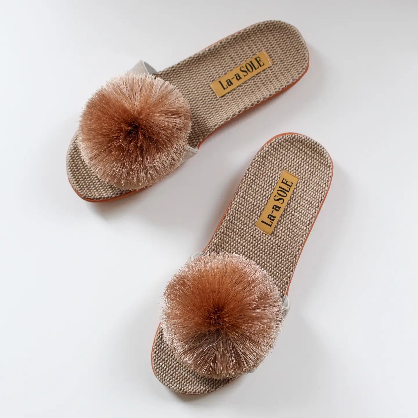 La-a SOLE Pom Pom Slides - Champagne
