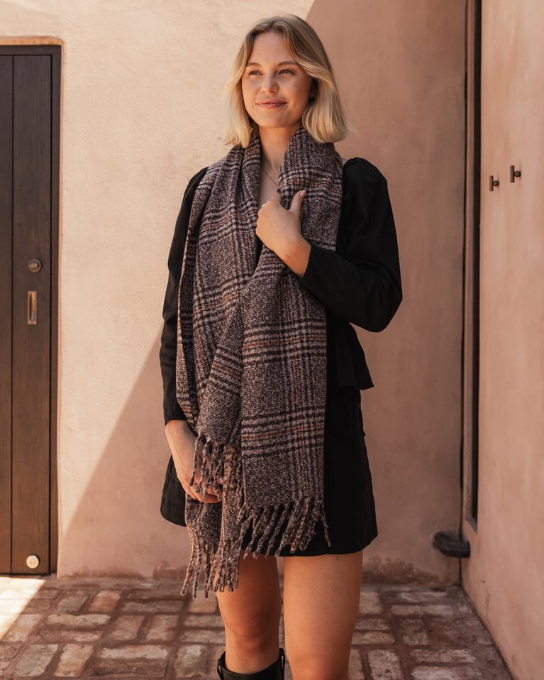 Louenhide Cardiff Scarf - Chocolate