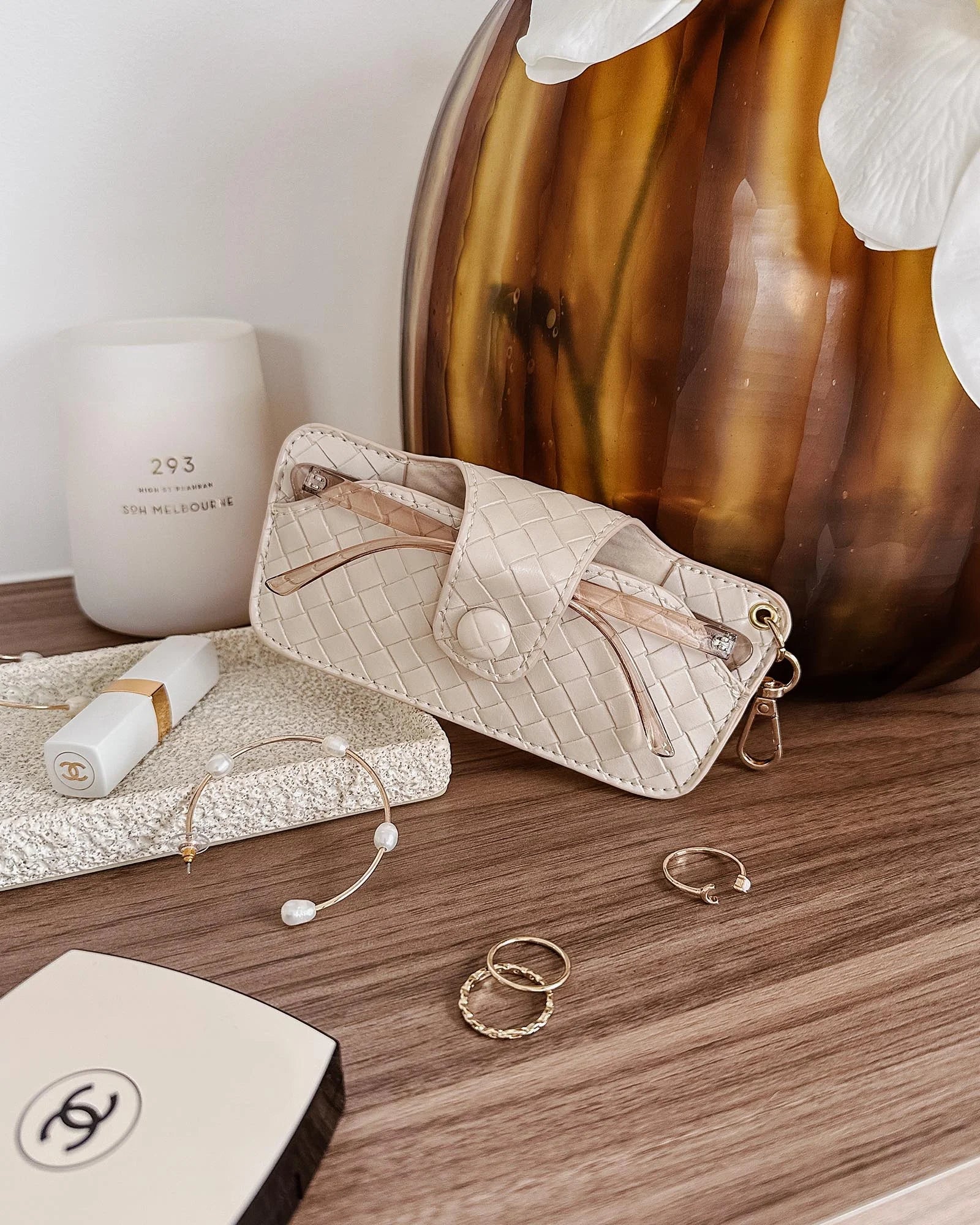 Louenhide Skittle Sunglass Case - Woven Vanilla