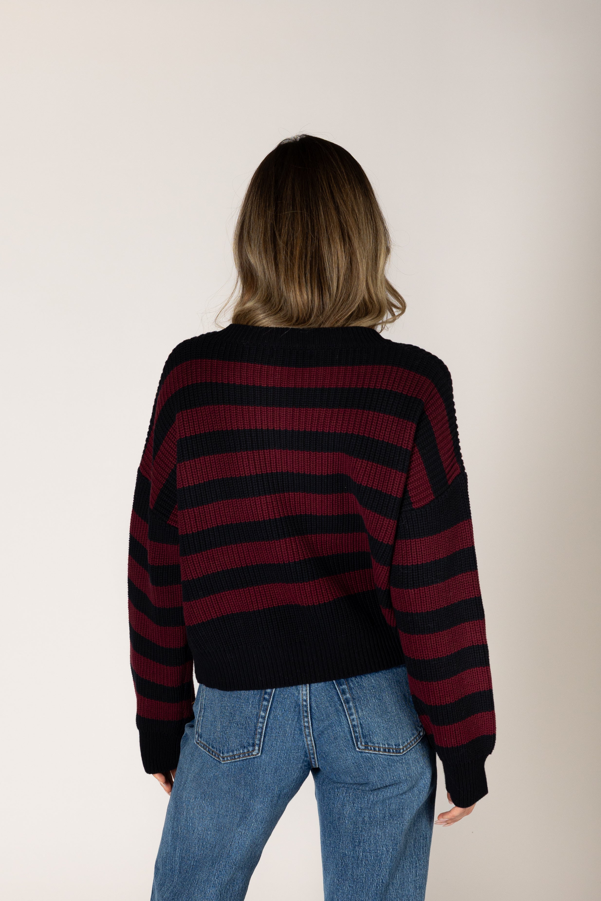 Lyla & Luxe Bobby Pullover - Scarlet/Navy