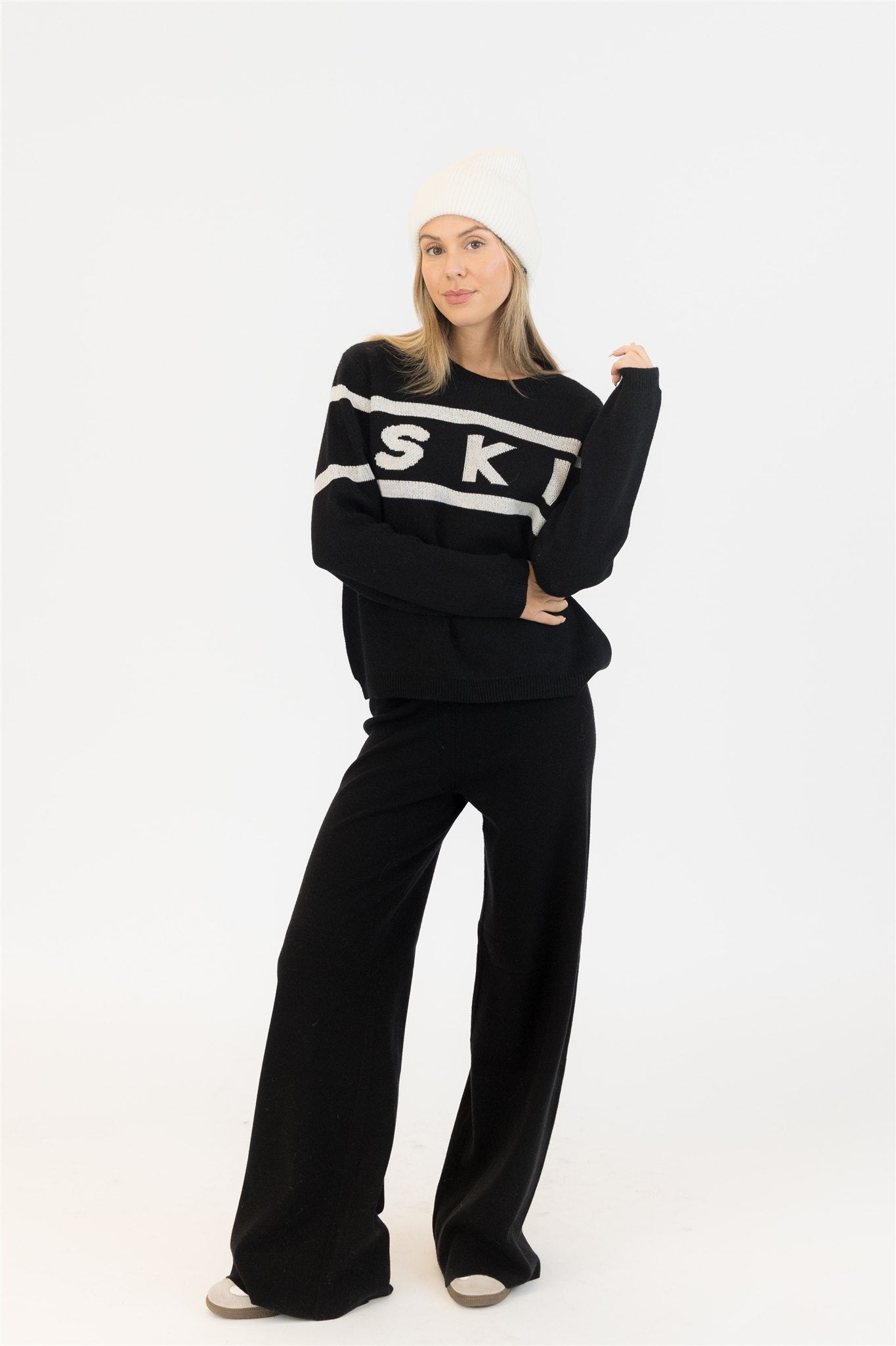 Lyla & Luxe Brixton Pullover - Black