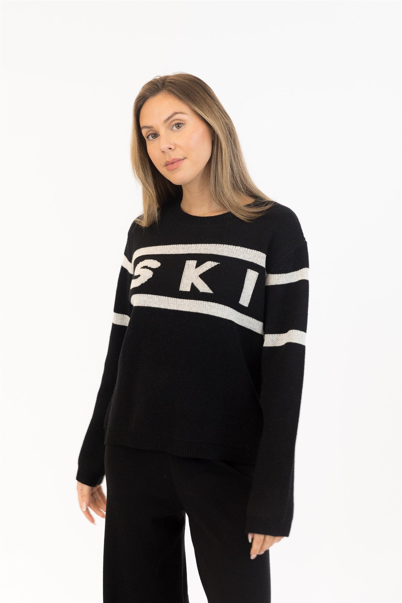 Lyla & Luxe Brixton Pullover - Black