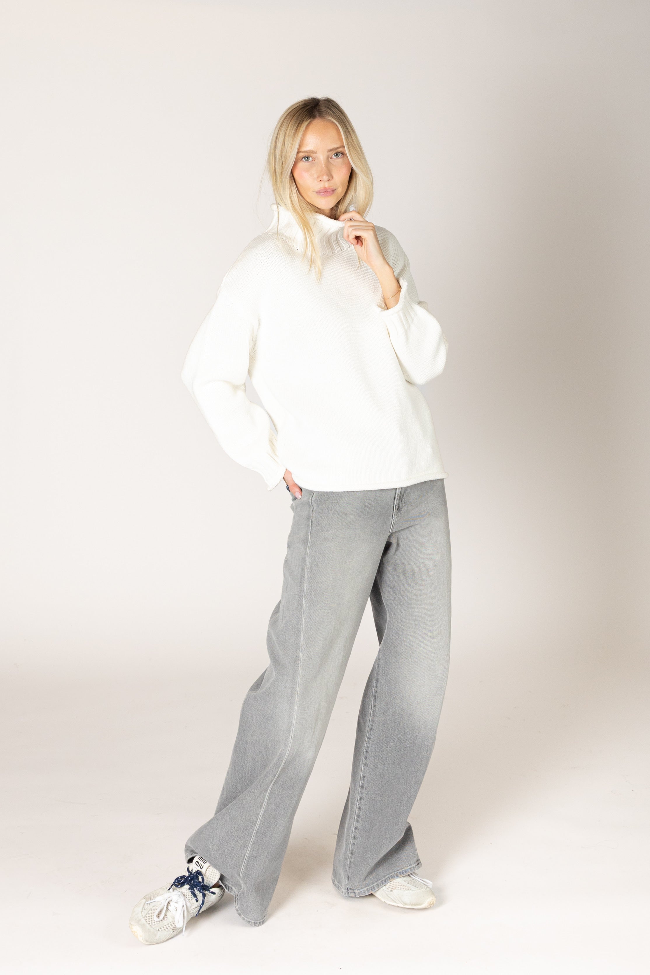 Lyla & Luxe Dolly Cotton Mock Sweater - Soft White