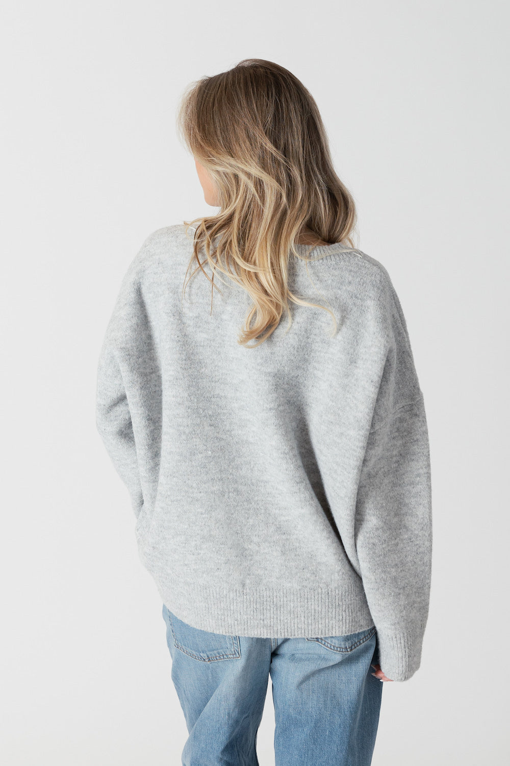 Lyla Luxe Eco Heart Sweater Light Grey Grace the Boutique