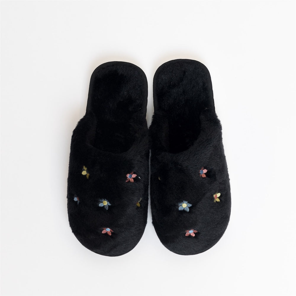 Lyla & Luxe Embroidered Slippers - Black