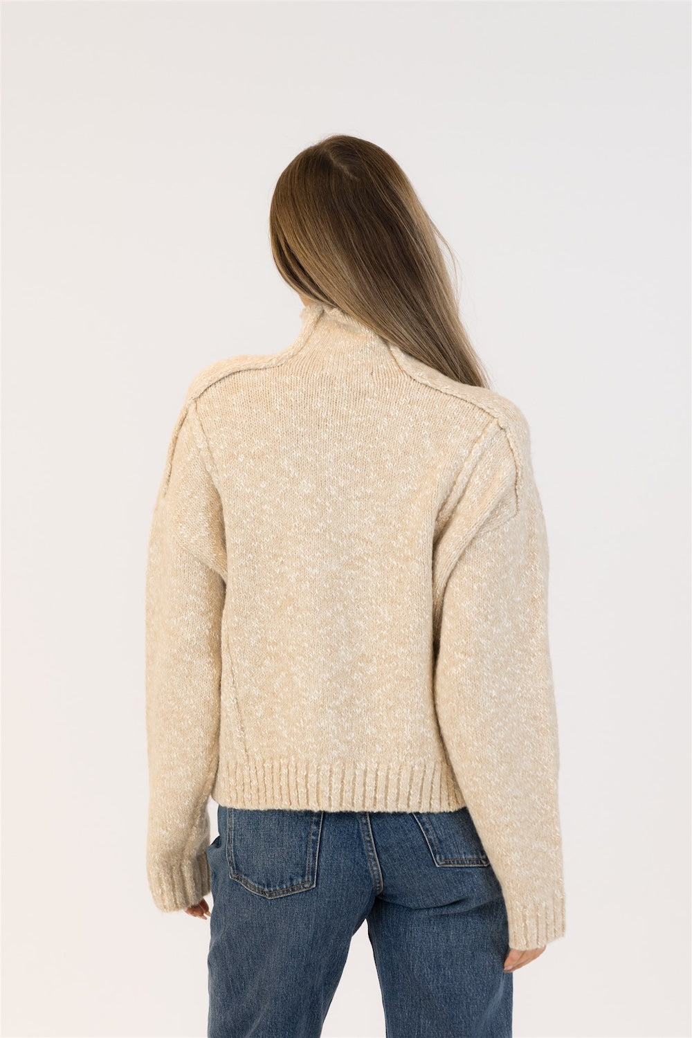 Lyla & Luxe Nellie Mockneck - Beige