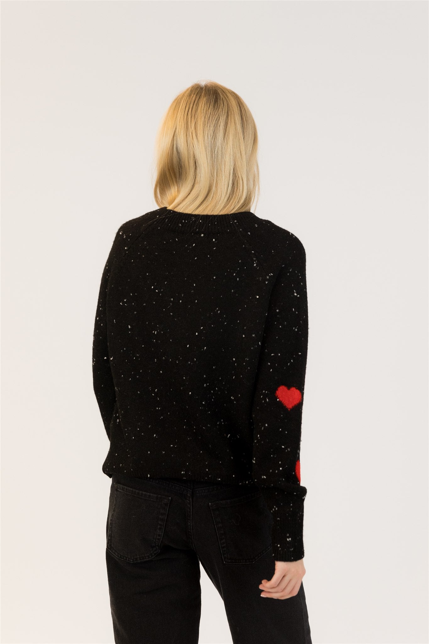 Lyla & Luxe Phillipa Flecked Pullover - Black/Red