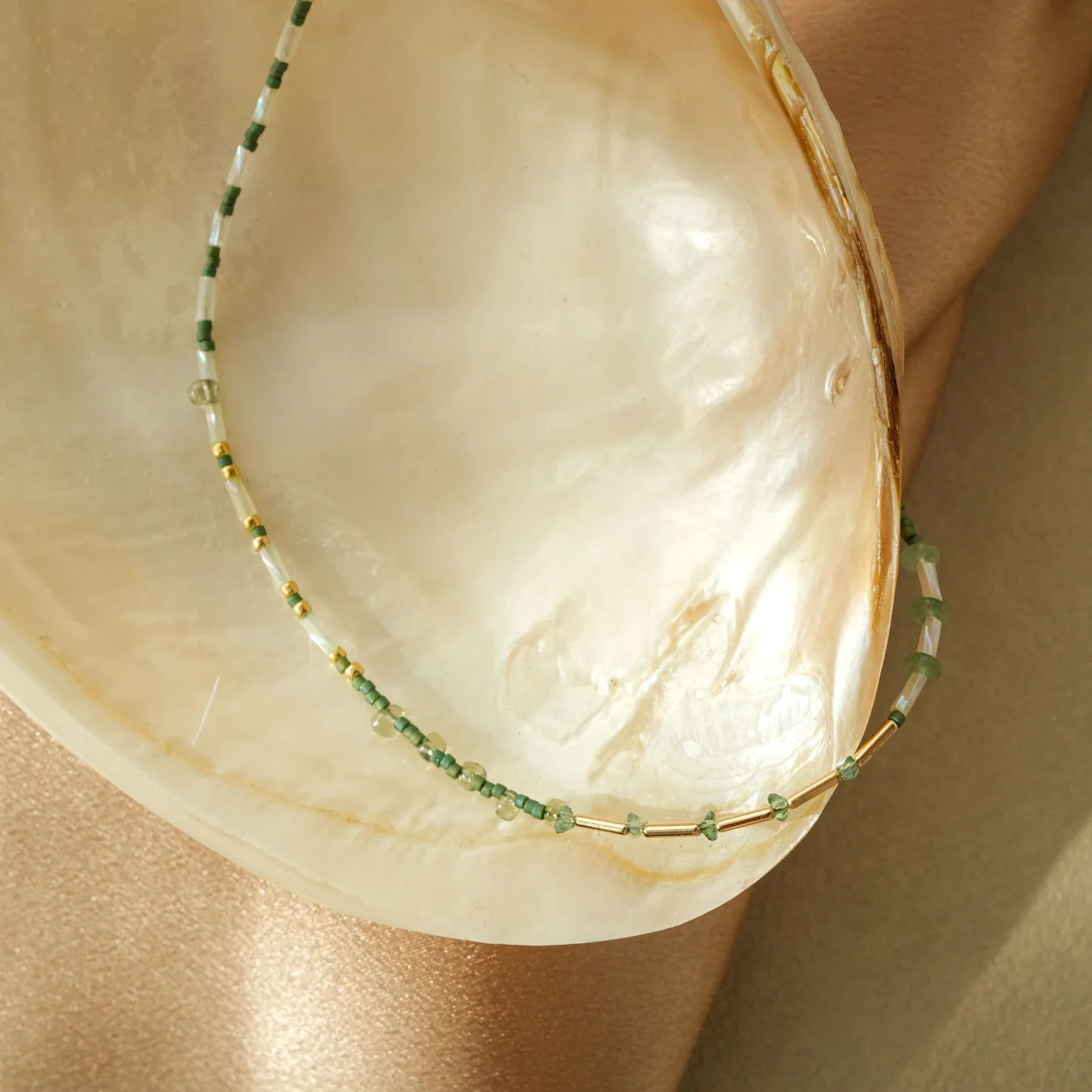 Sera Sera Moss Necklace