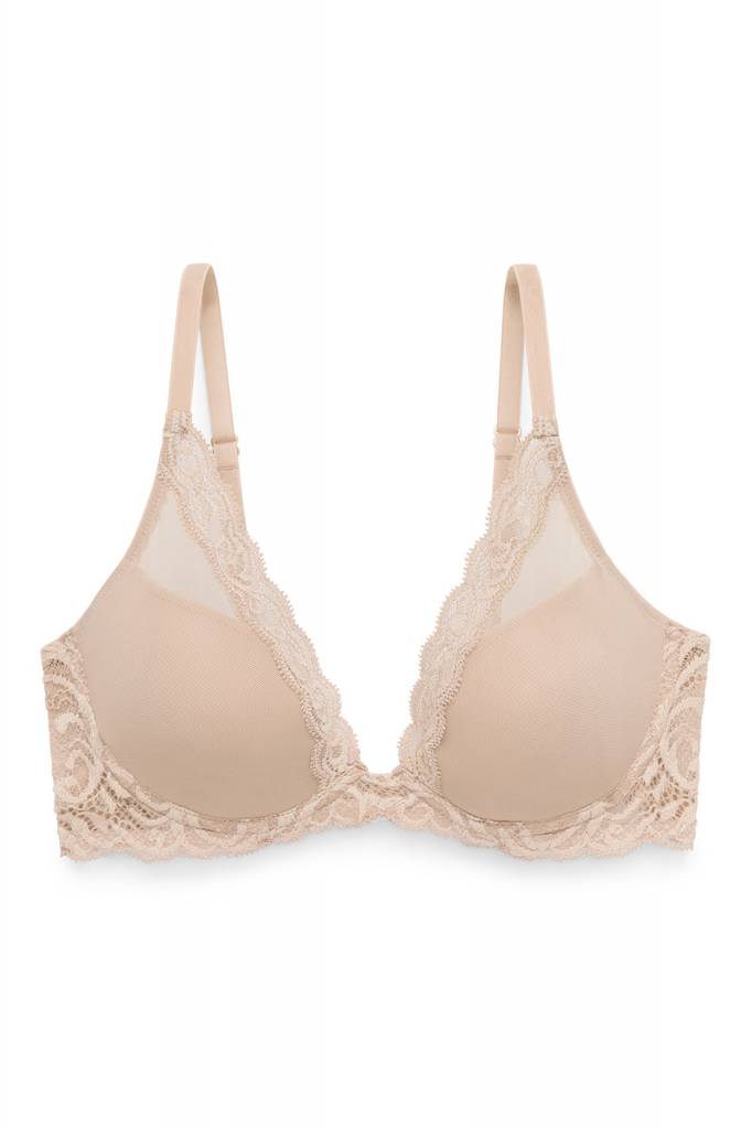 Natori Feathers Bra Review: How It Feels and How to Find Your Size