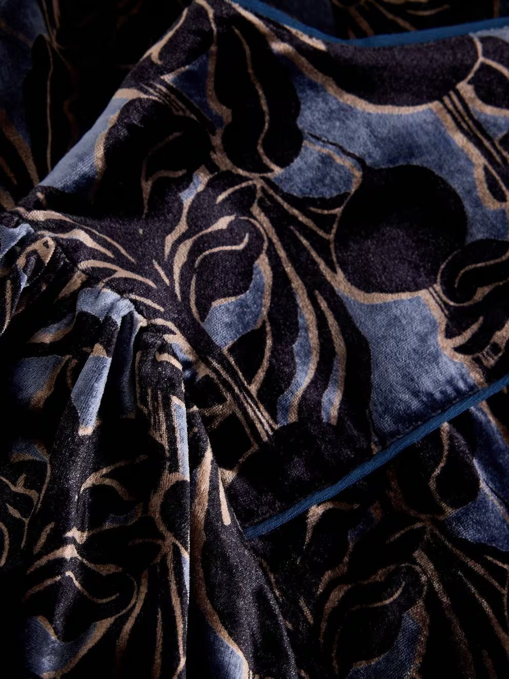 White Stuff Nova Velvet Shell - Blue Print