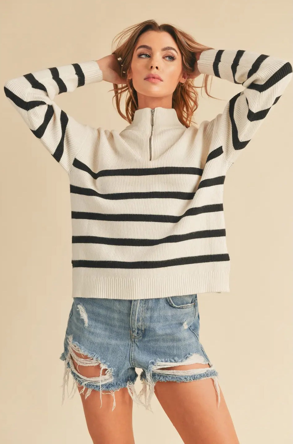 AEMI Daffie Sweater - White