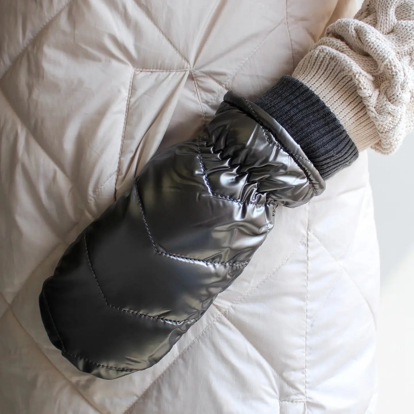 La-a SOLE Puffer Mittens - Pewter