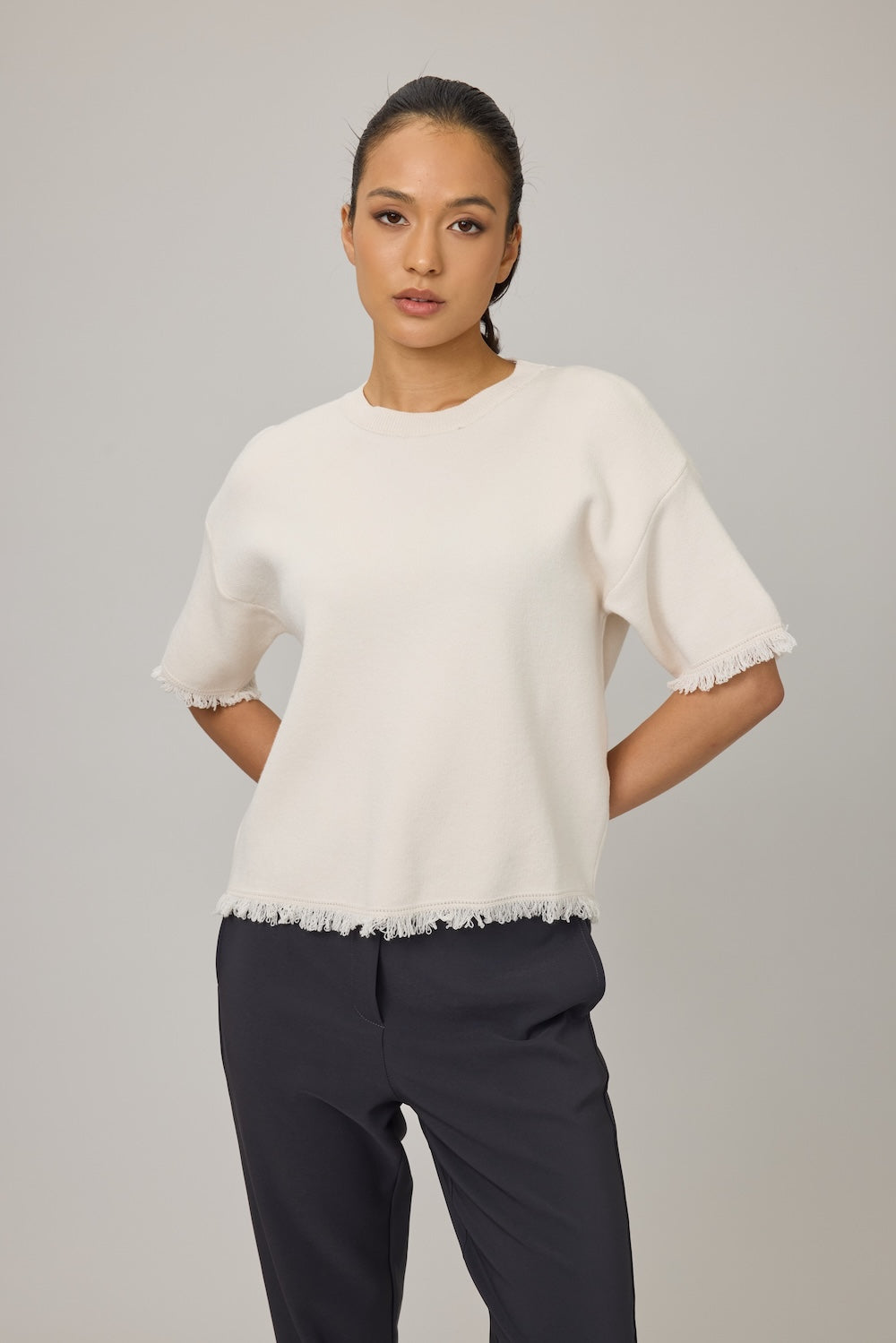 Pistache Fringe Detail Knit Sweater - Cream