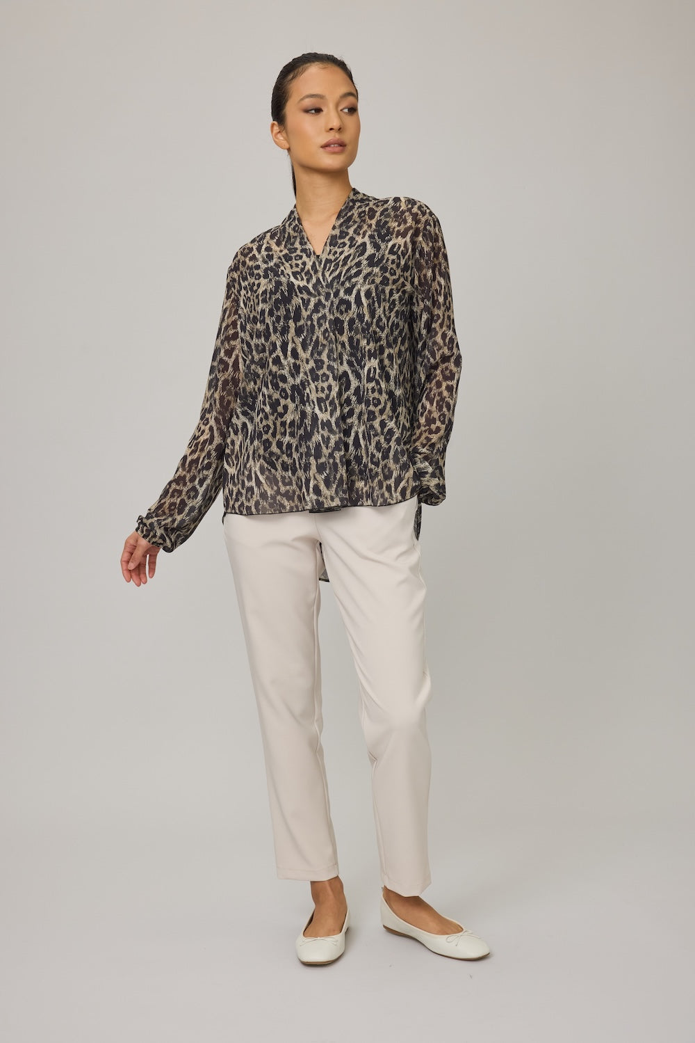 Pistache Georgette Blouse - Leopard Print