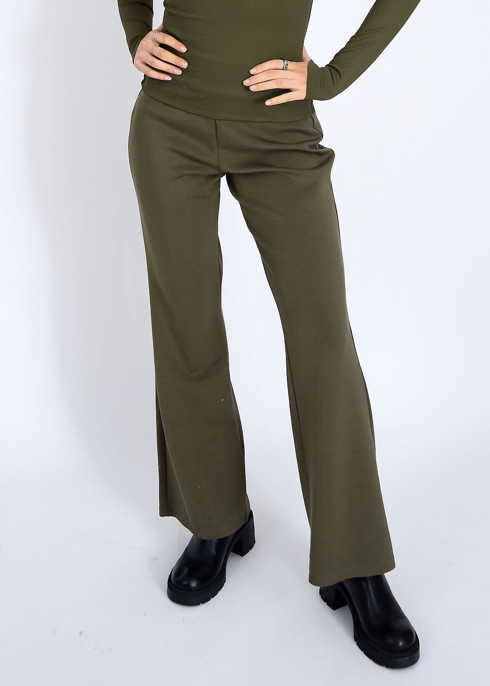 RD Florine Soft Knit Flare Pant - Olive