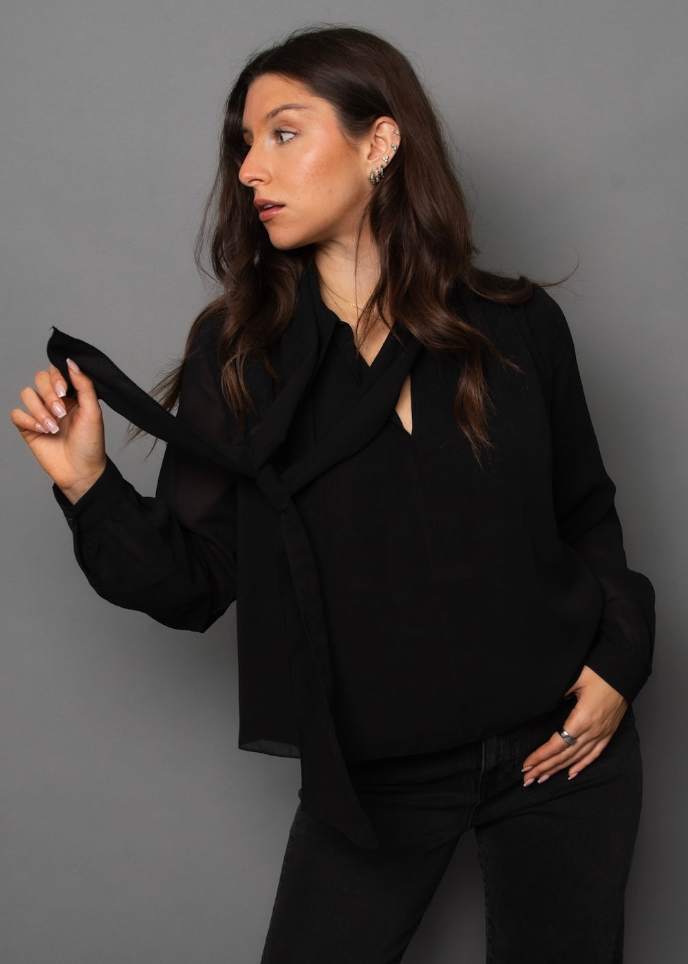 RD Rae Tie-Collar Top - Black