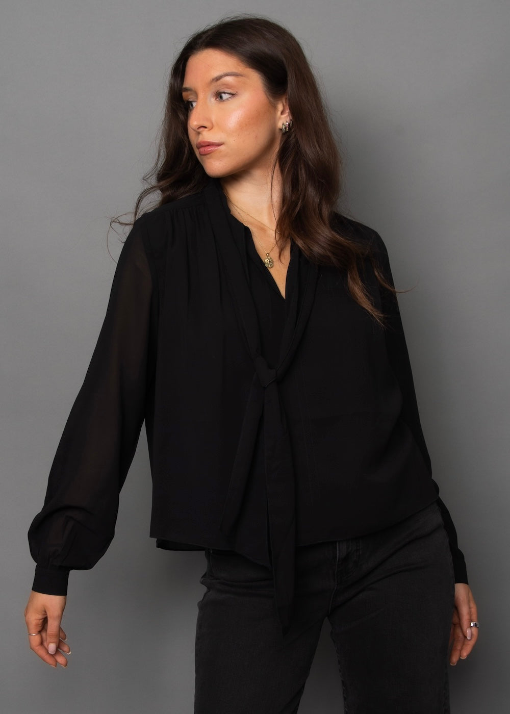 RD Rae Tie-Collar Top - Black