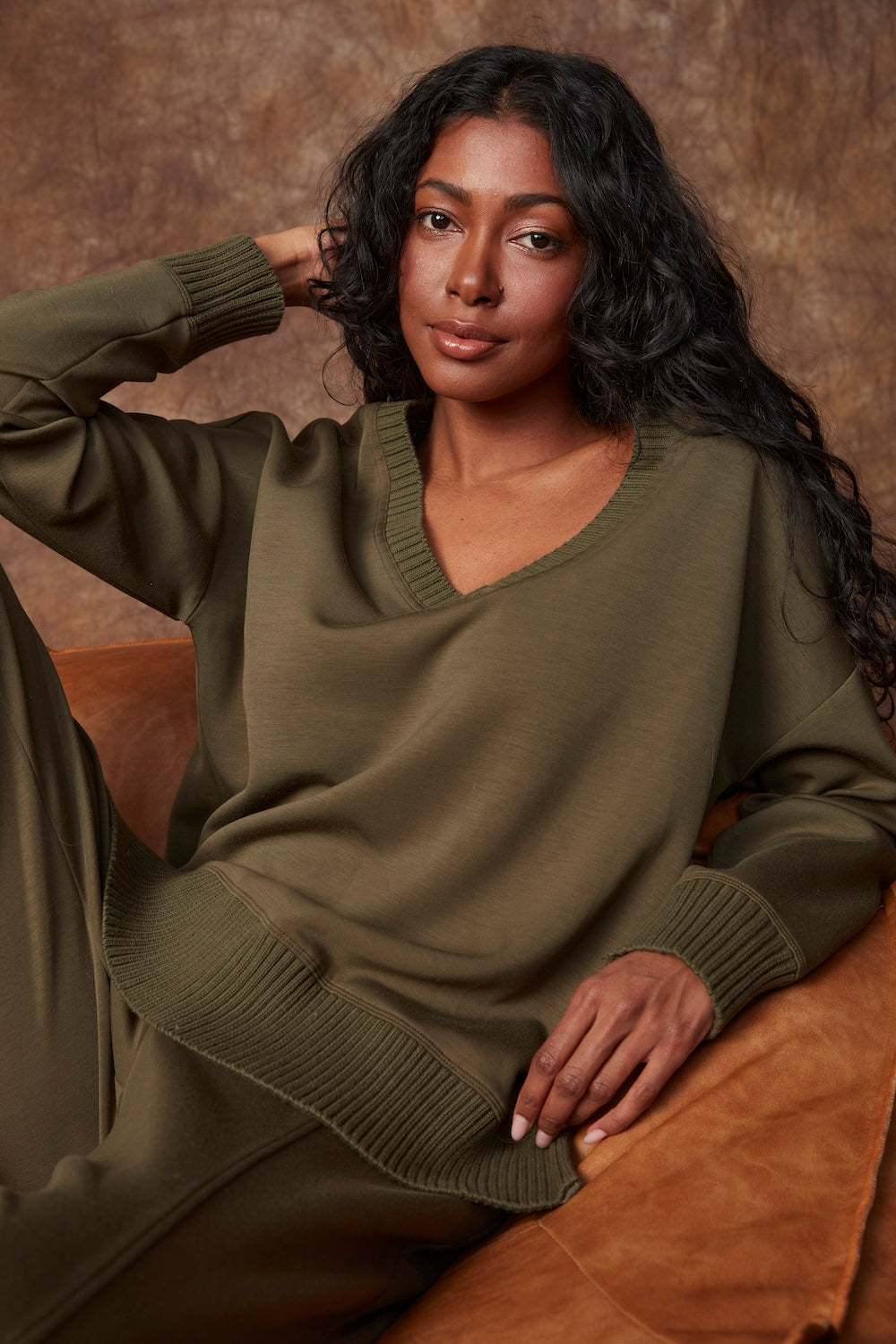 RD Vixie Rib V-Neck Top - Olive