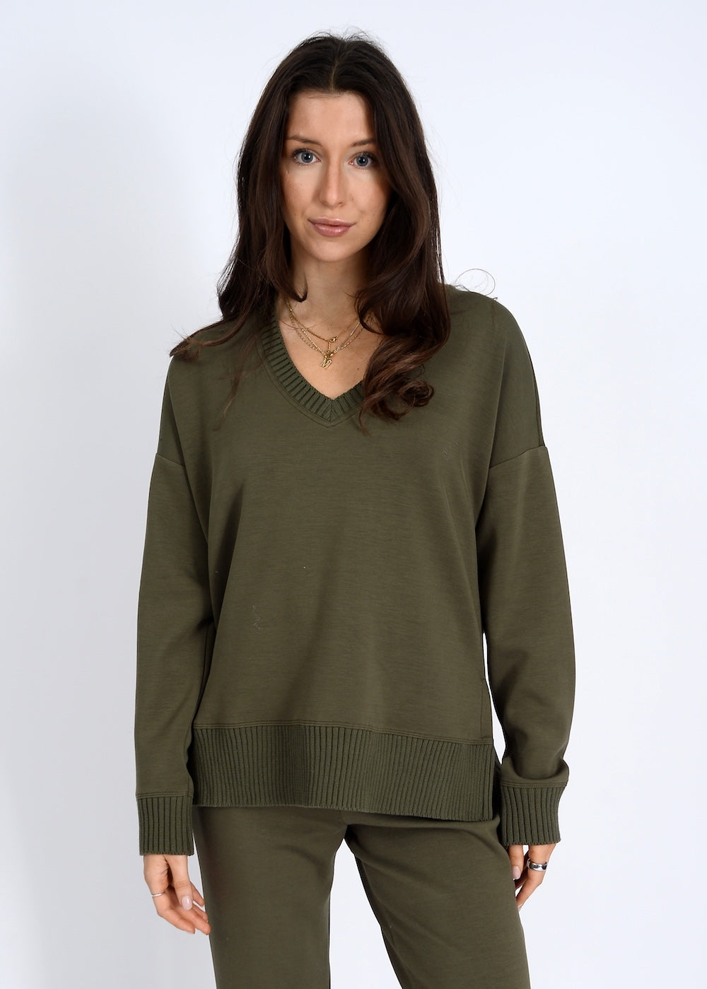 RD Vixie Rib V-Neck Top - Olive