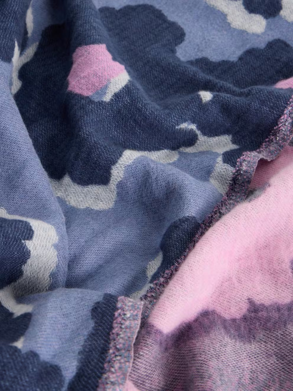 White Stuff Selma Midweight Scarf - Blue Print
