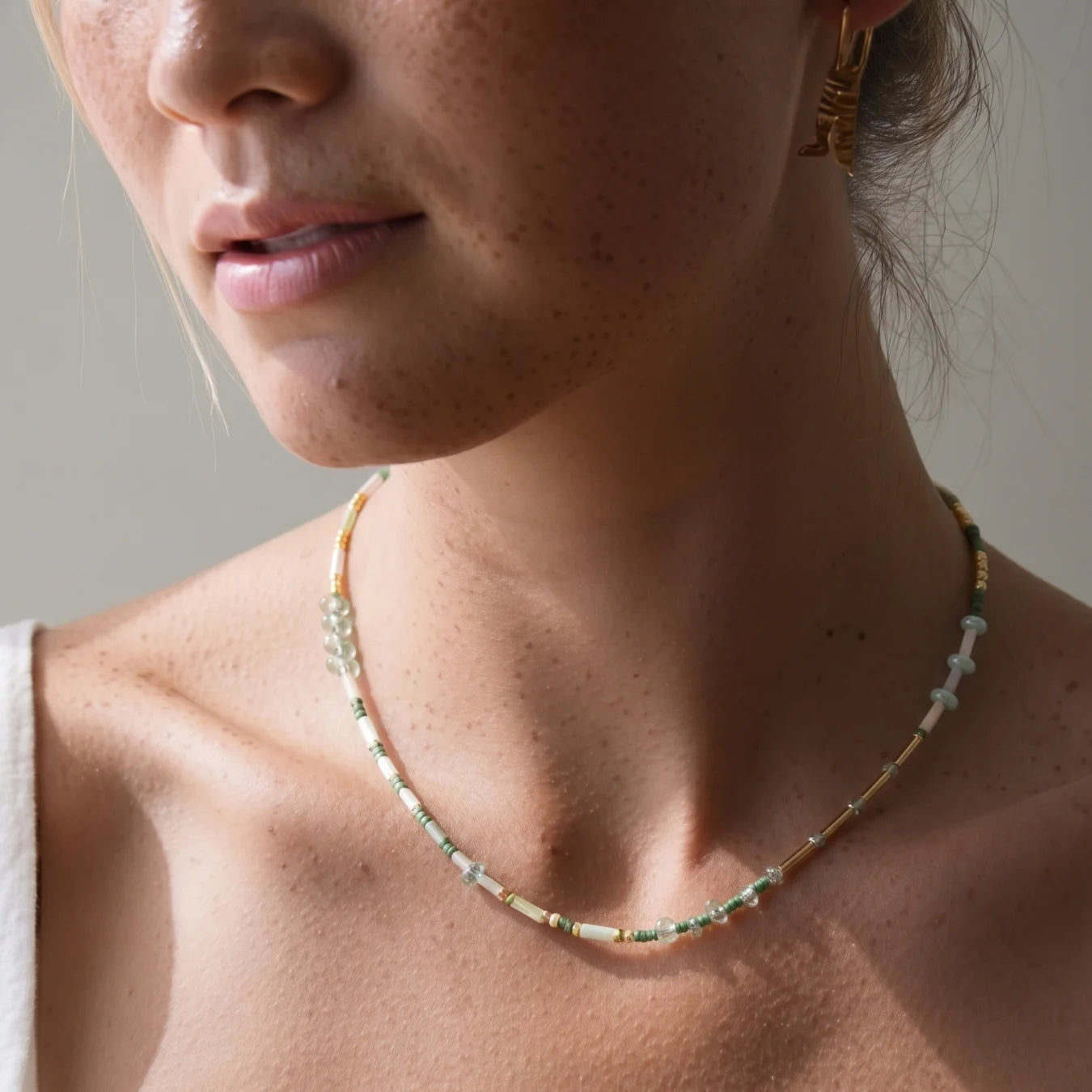 Sera Sera Moss Necklace