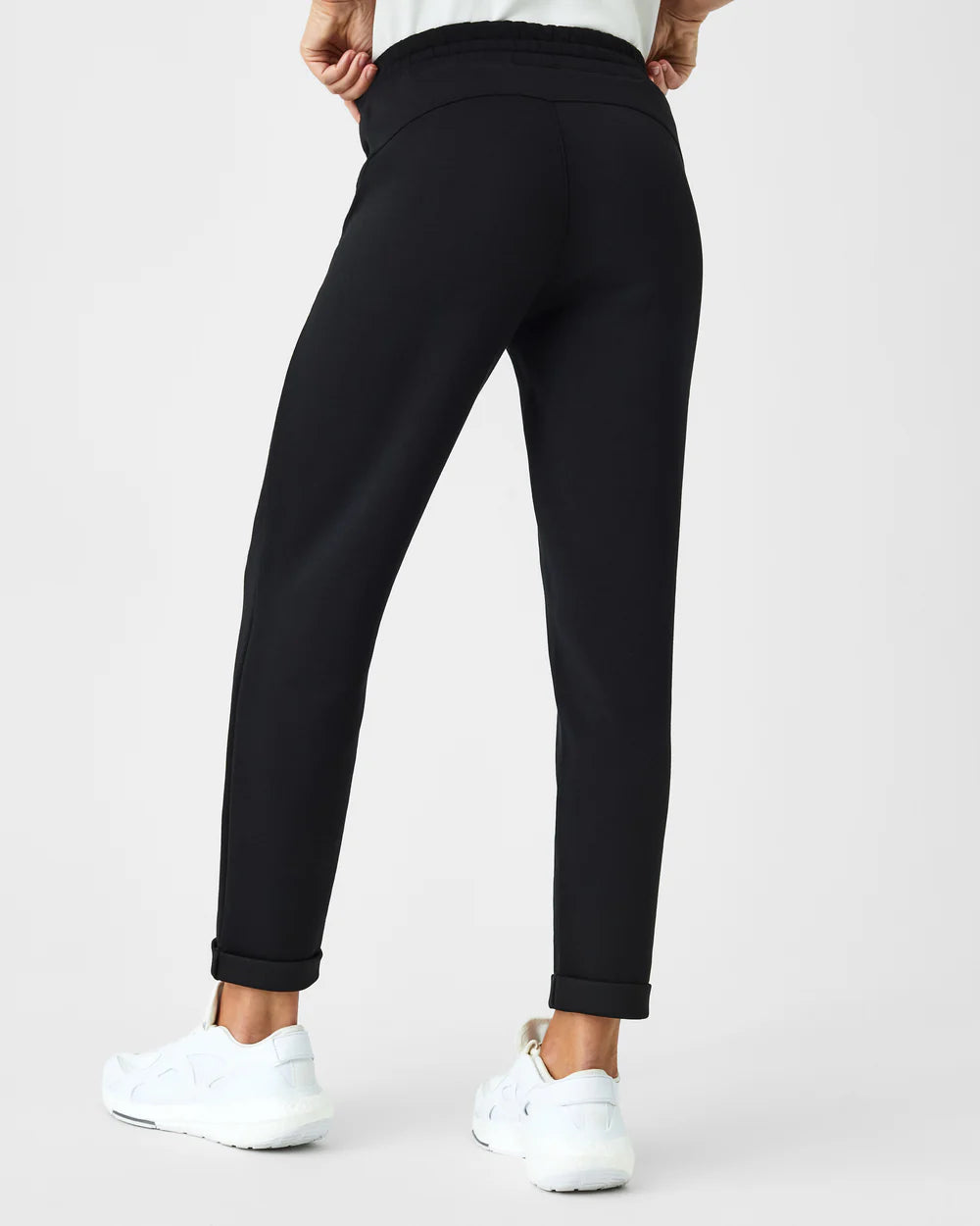 Spanx AirEssentials Tapered Pant - Very Black